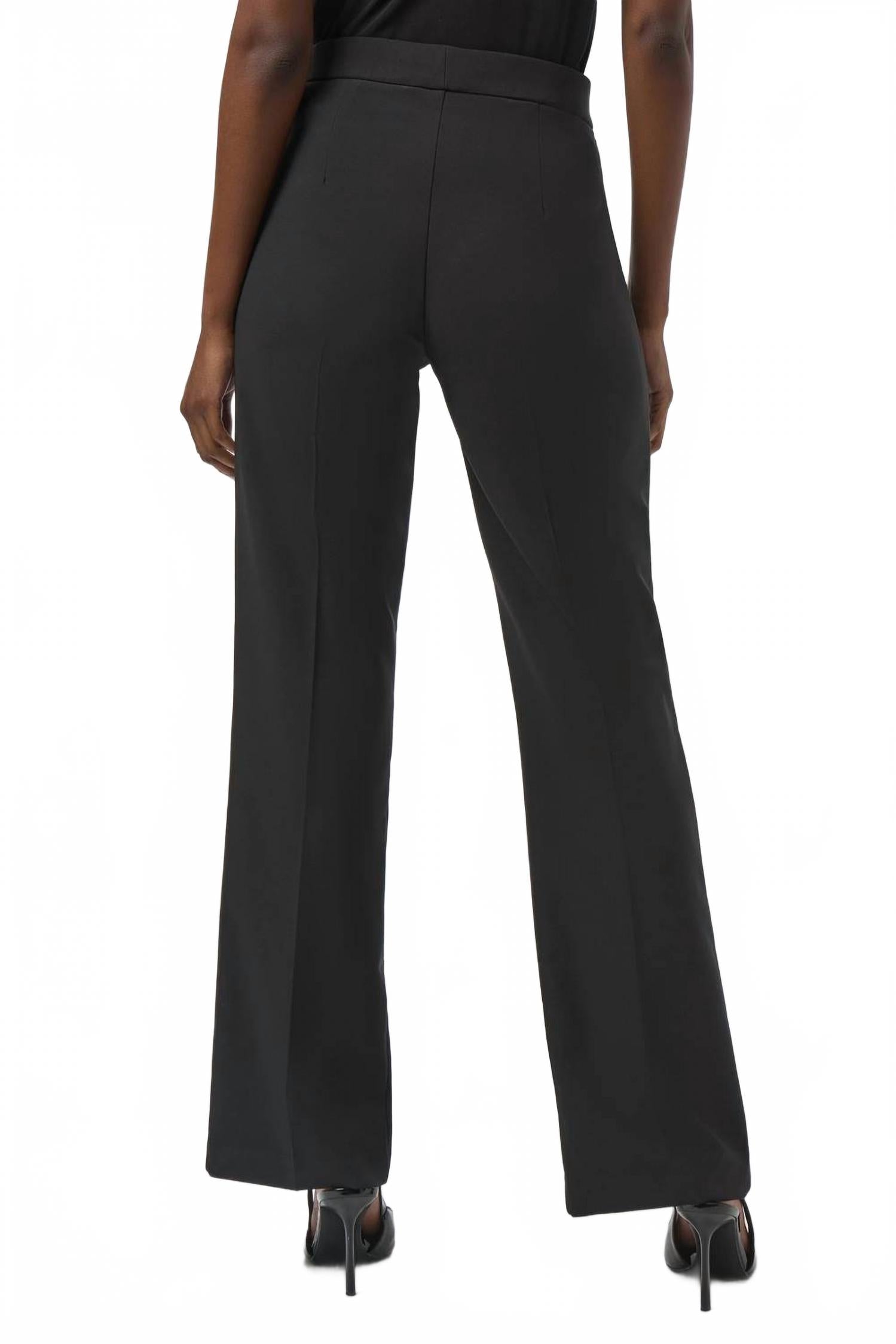 Pantalón color negro