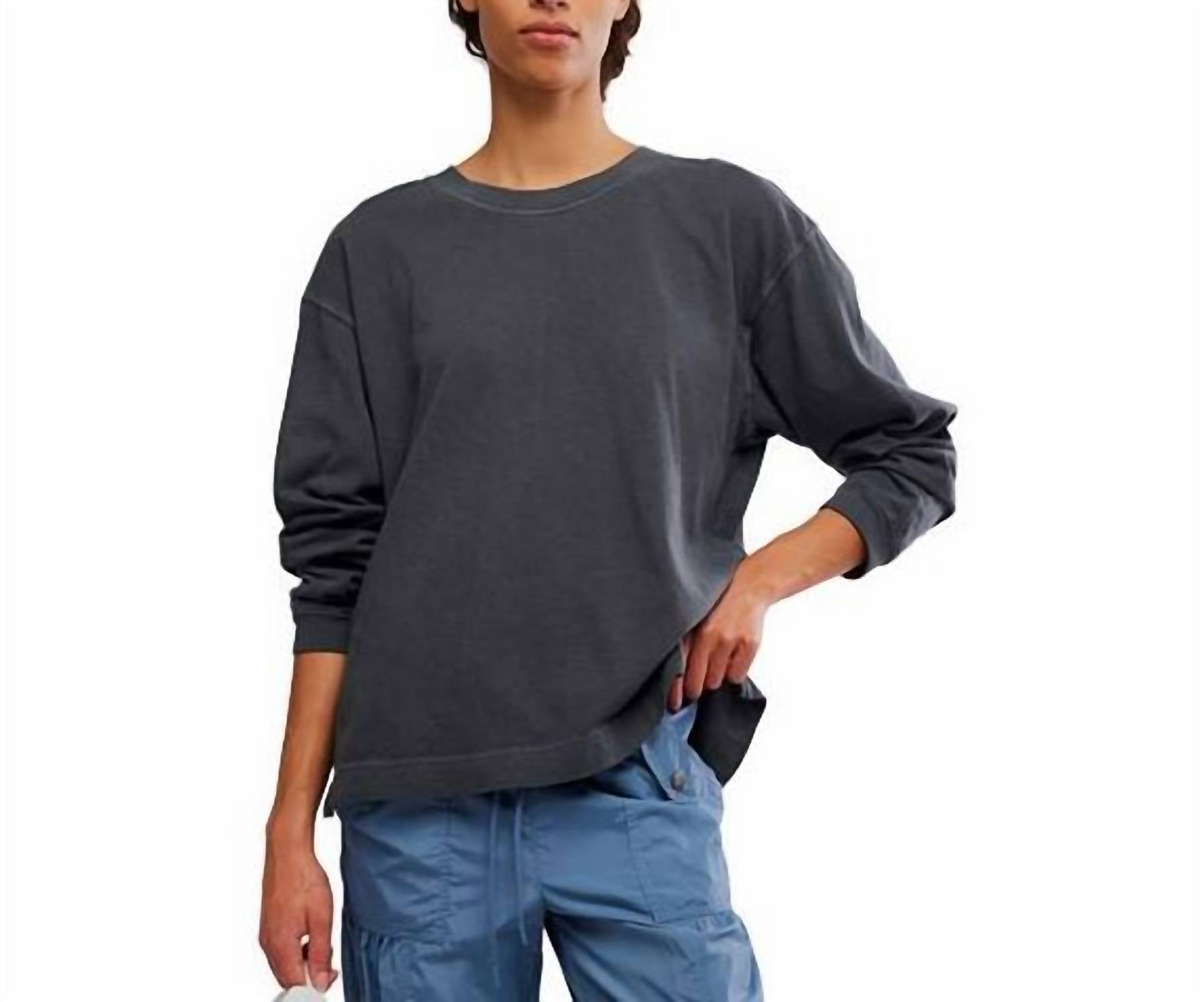 Camiseta color negro