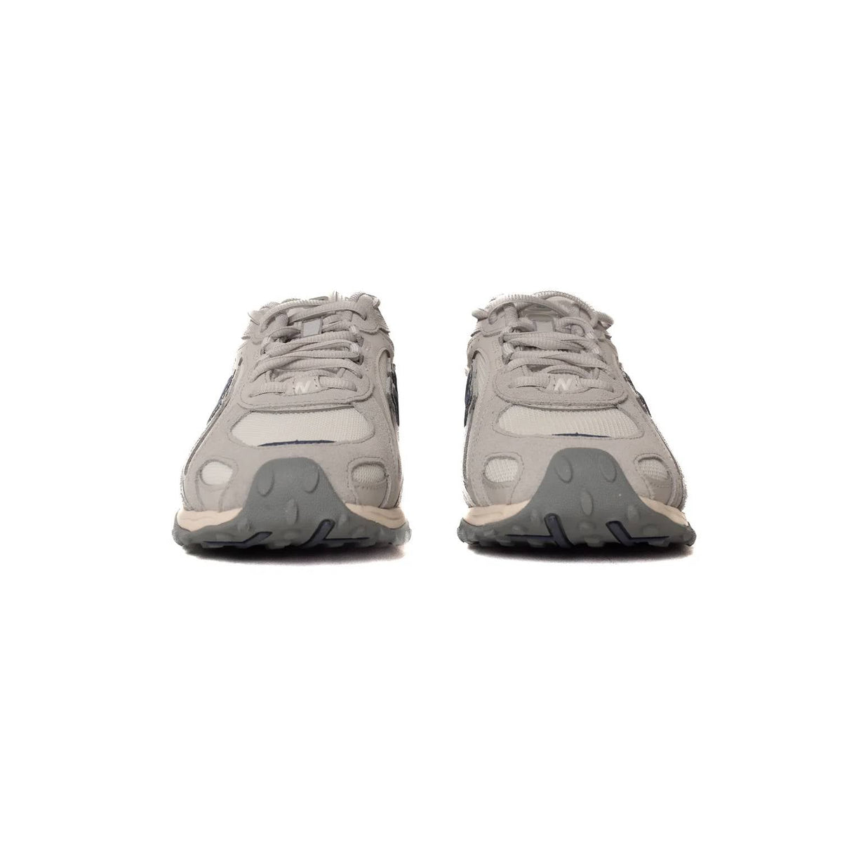 Tenis de hombre color gris y beige