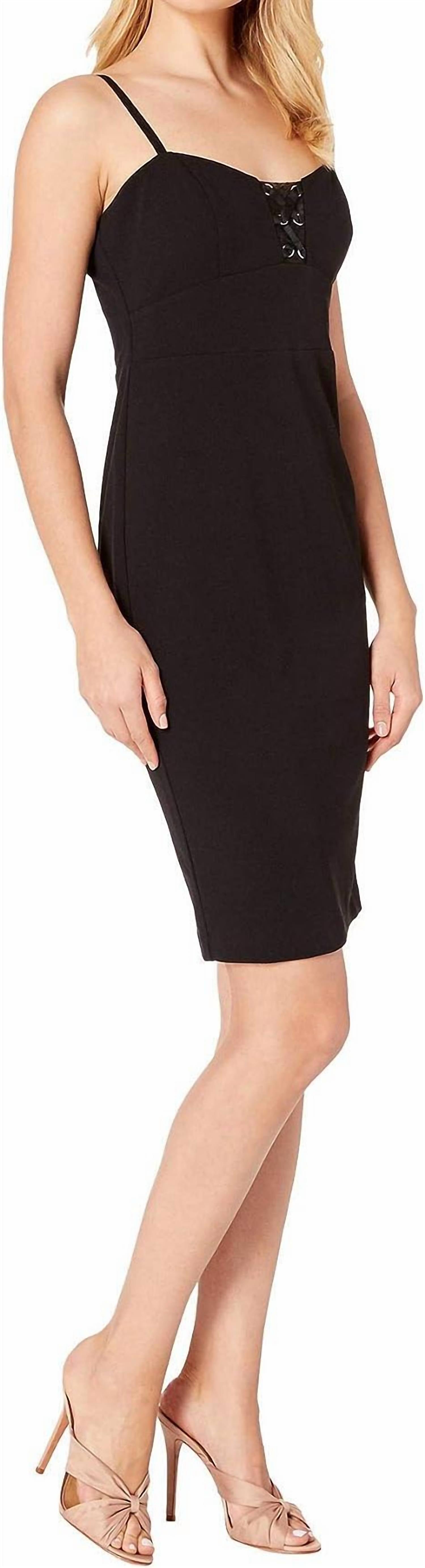 Vestido con cordones color negro
