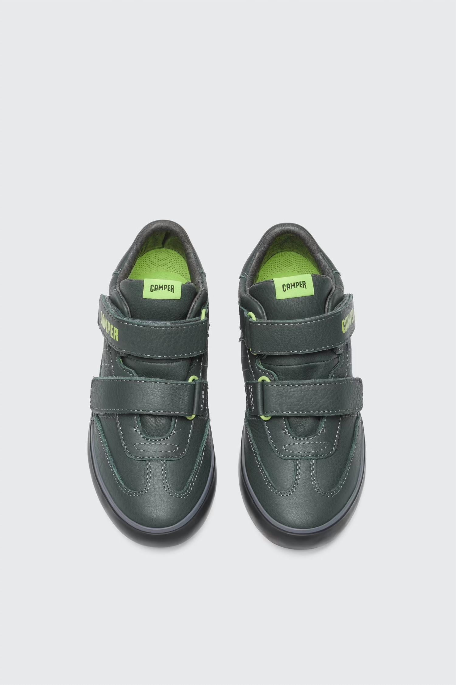 Tenis para niño color verde