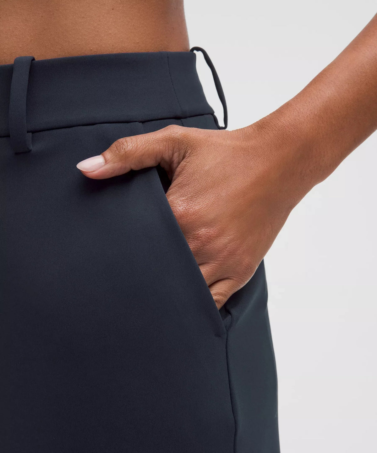 Pantalón de corte recto de tiro alto