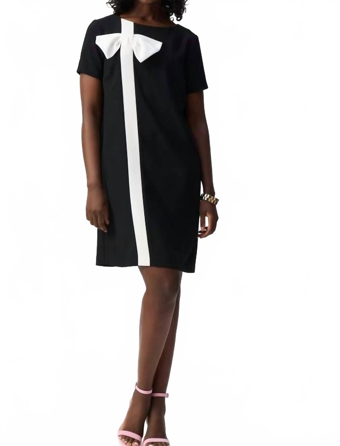 Vestido de manga corta color negro