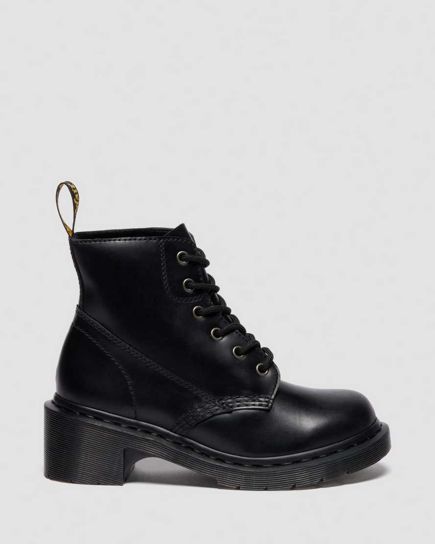 Zapatos con cordones