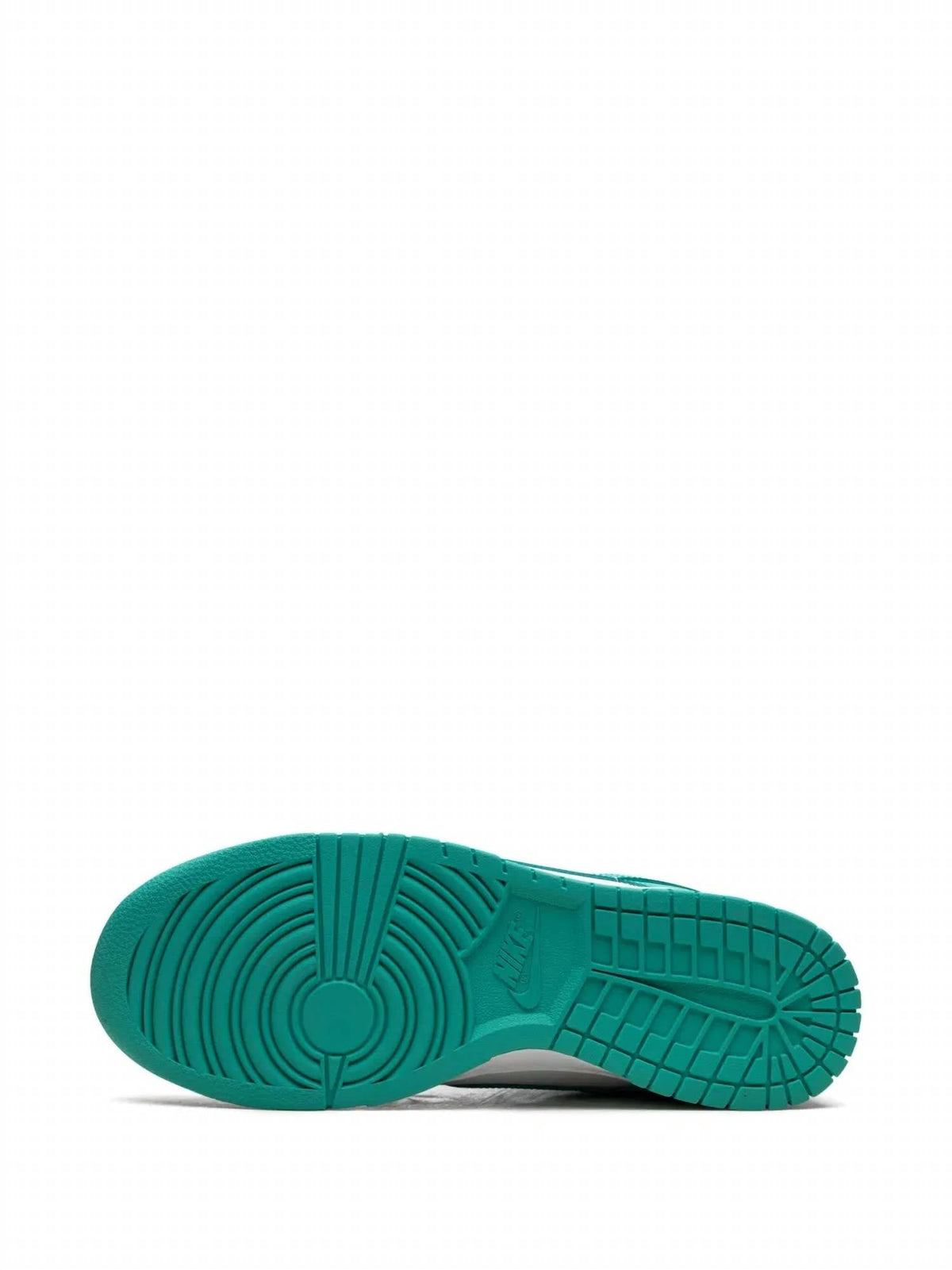 Tenis de hombre