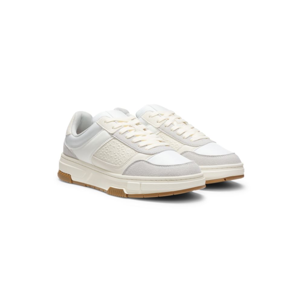 Tenis con cordones