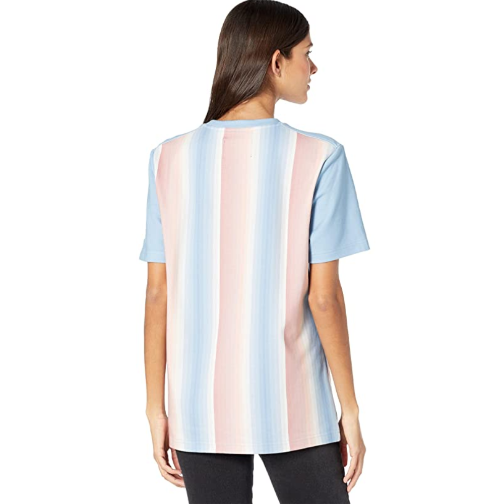 Suéter de mujer de manga corta con cuello redondo multicolor
