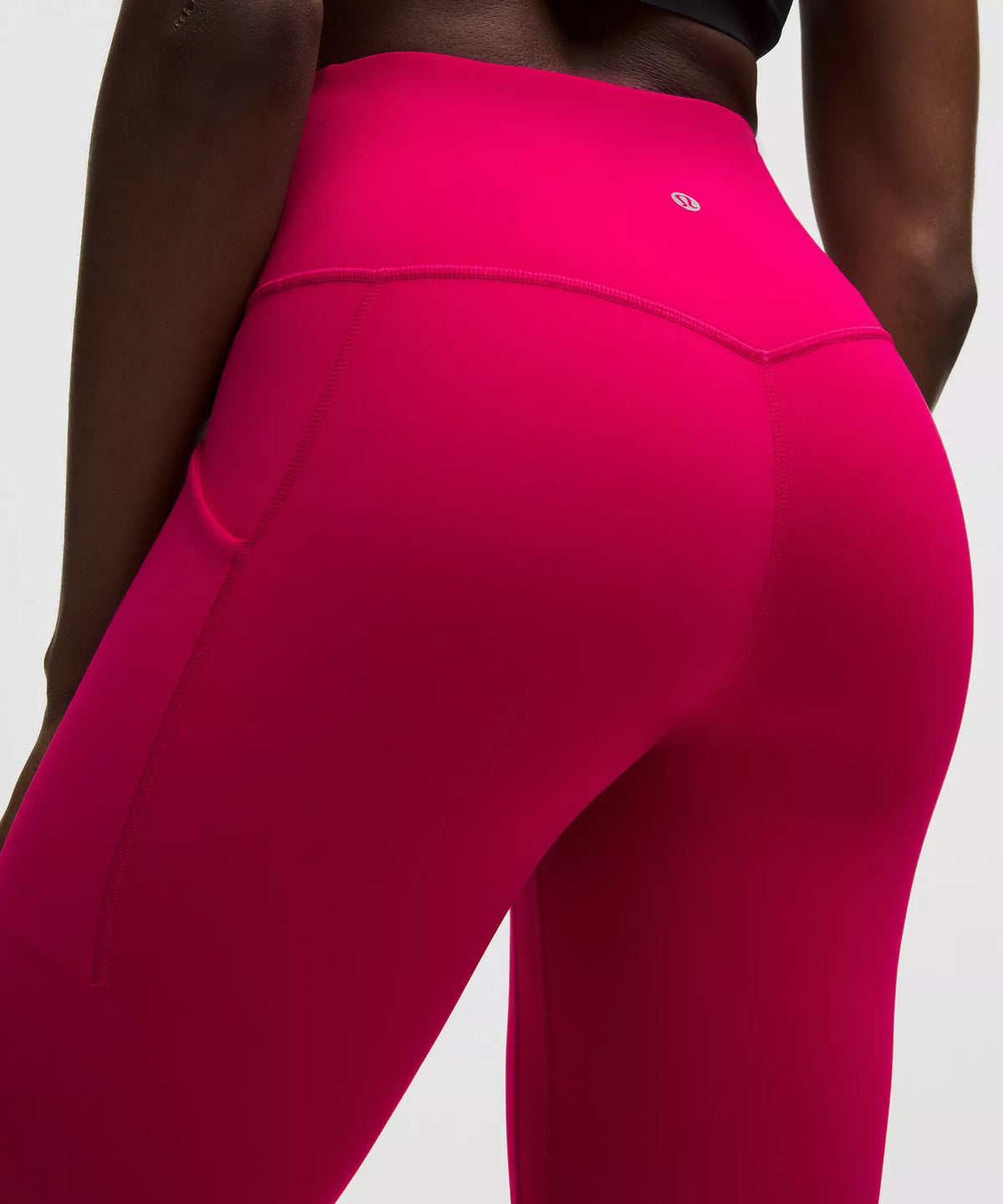 Pantalón de tiro alto