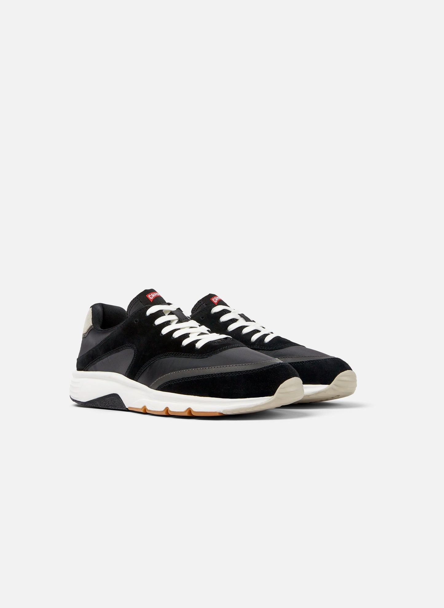 Tenis de hombre