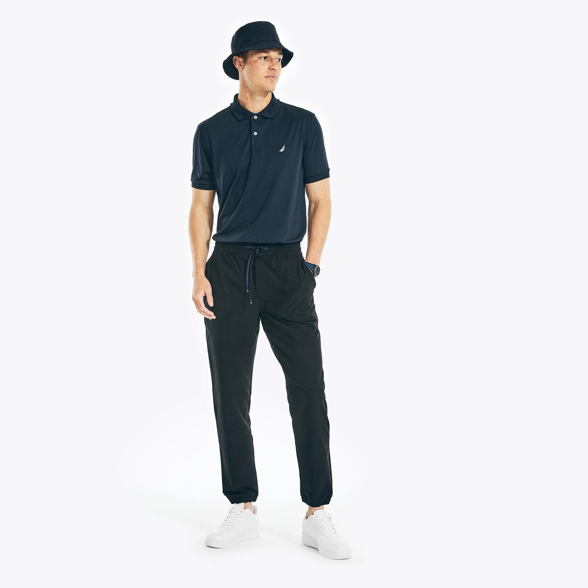 Pantalón deportivo de hombre