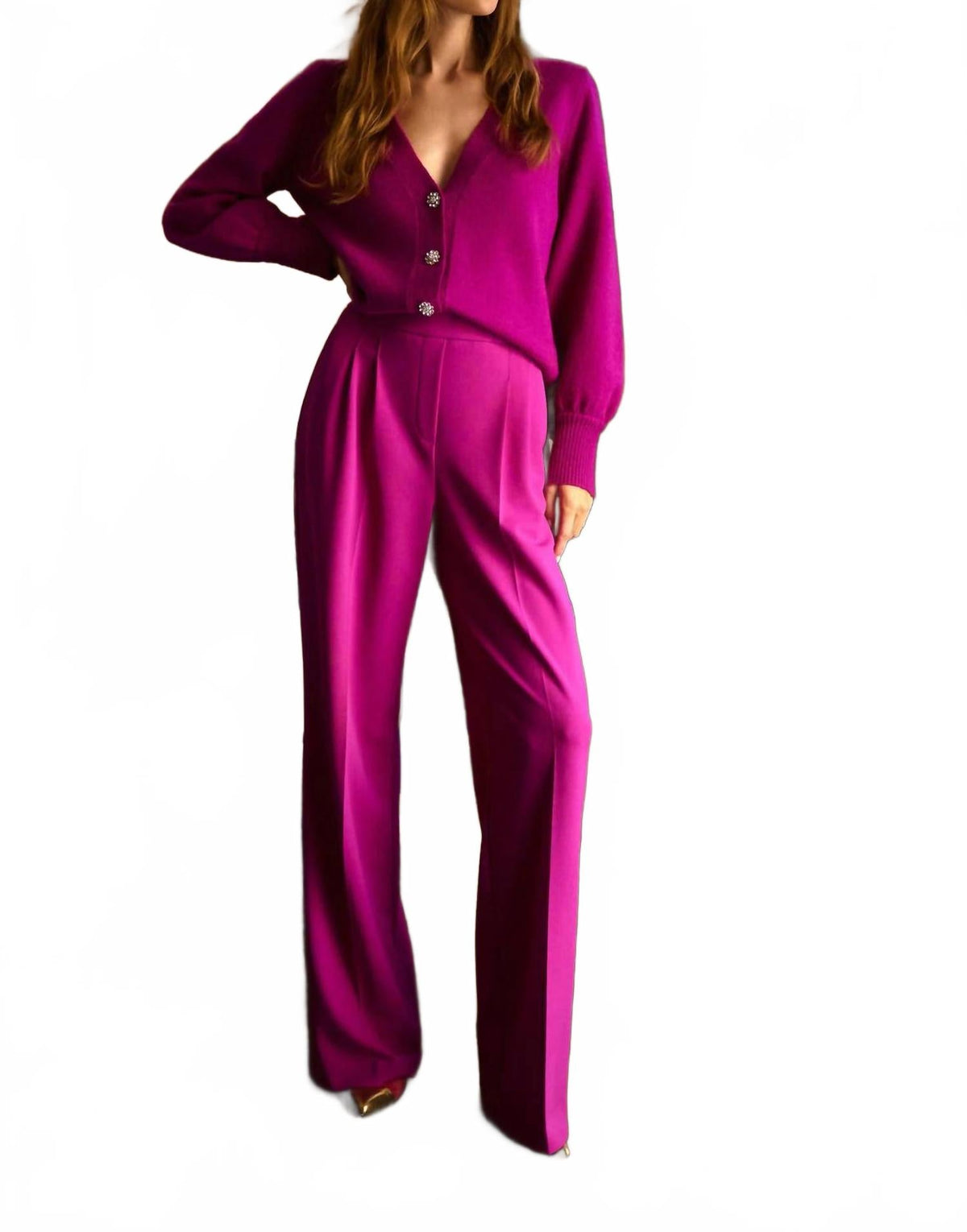 Pantalón de pierna ancha con pliegues