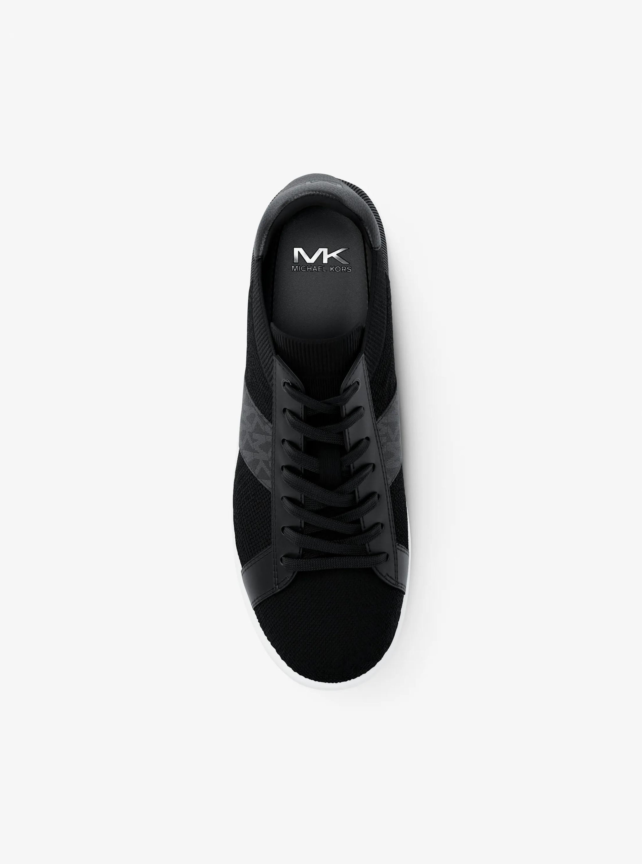 Tenis