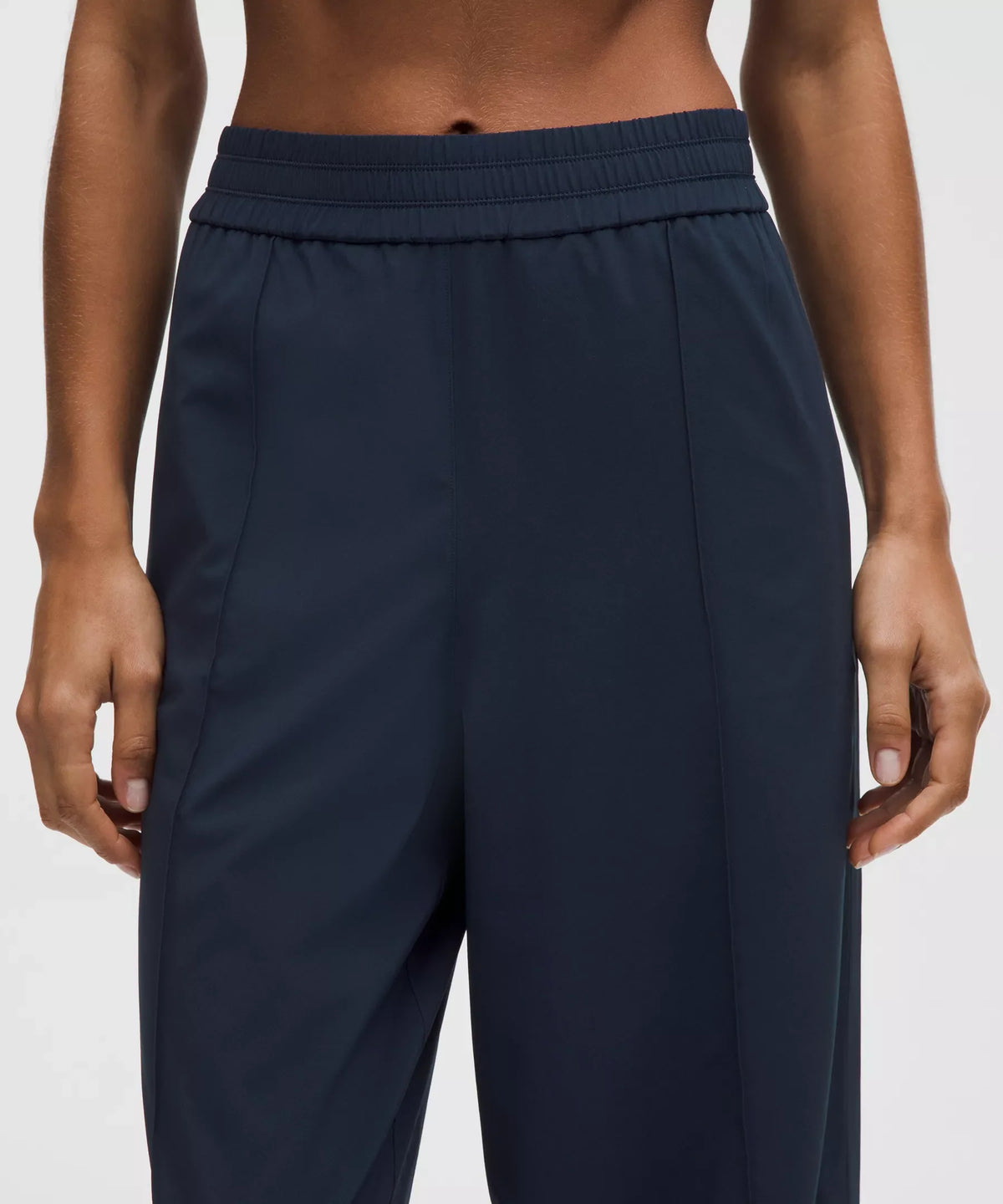 Pantalón de tiro medio