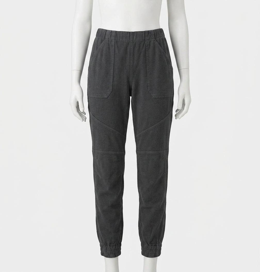 Pantalón deportivo color negro