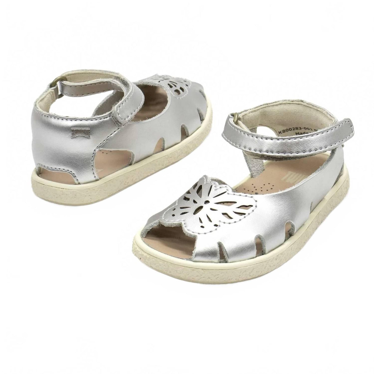 Sandalias infantil color plateado