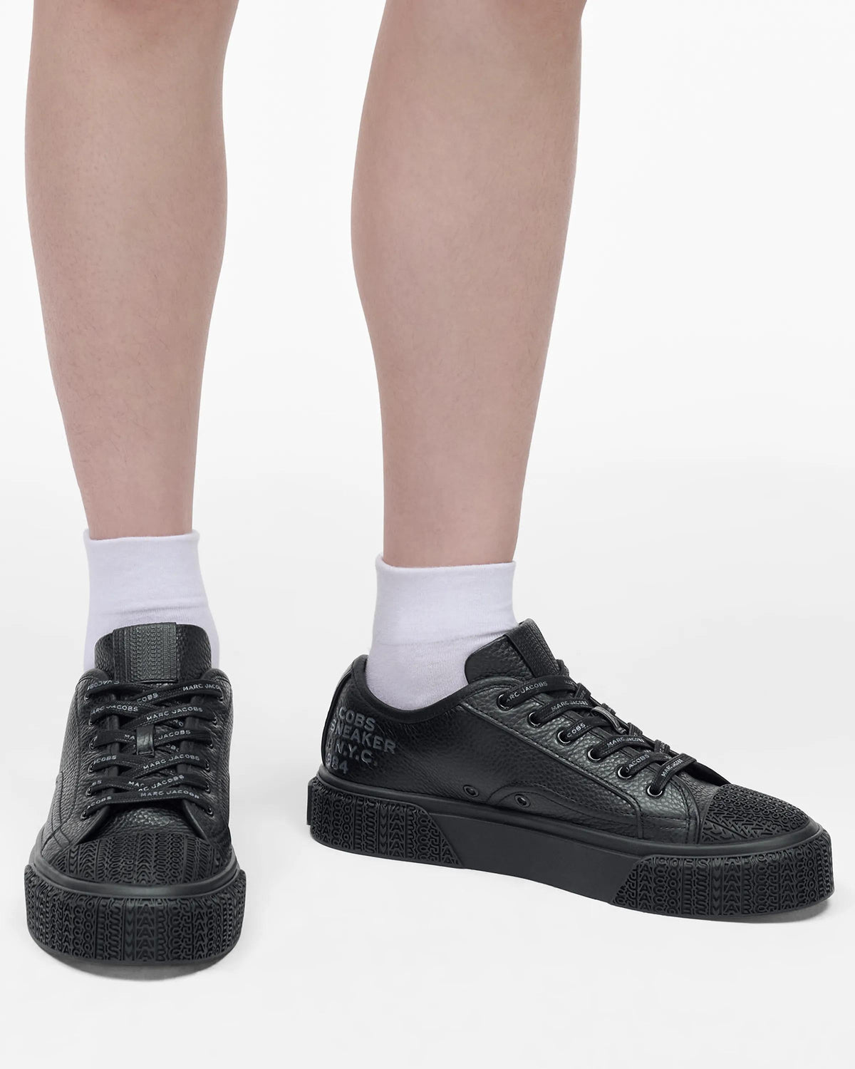 Tenis de cuero