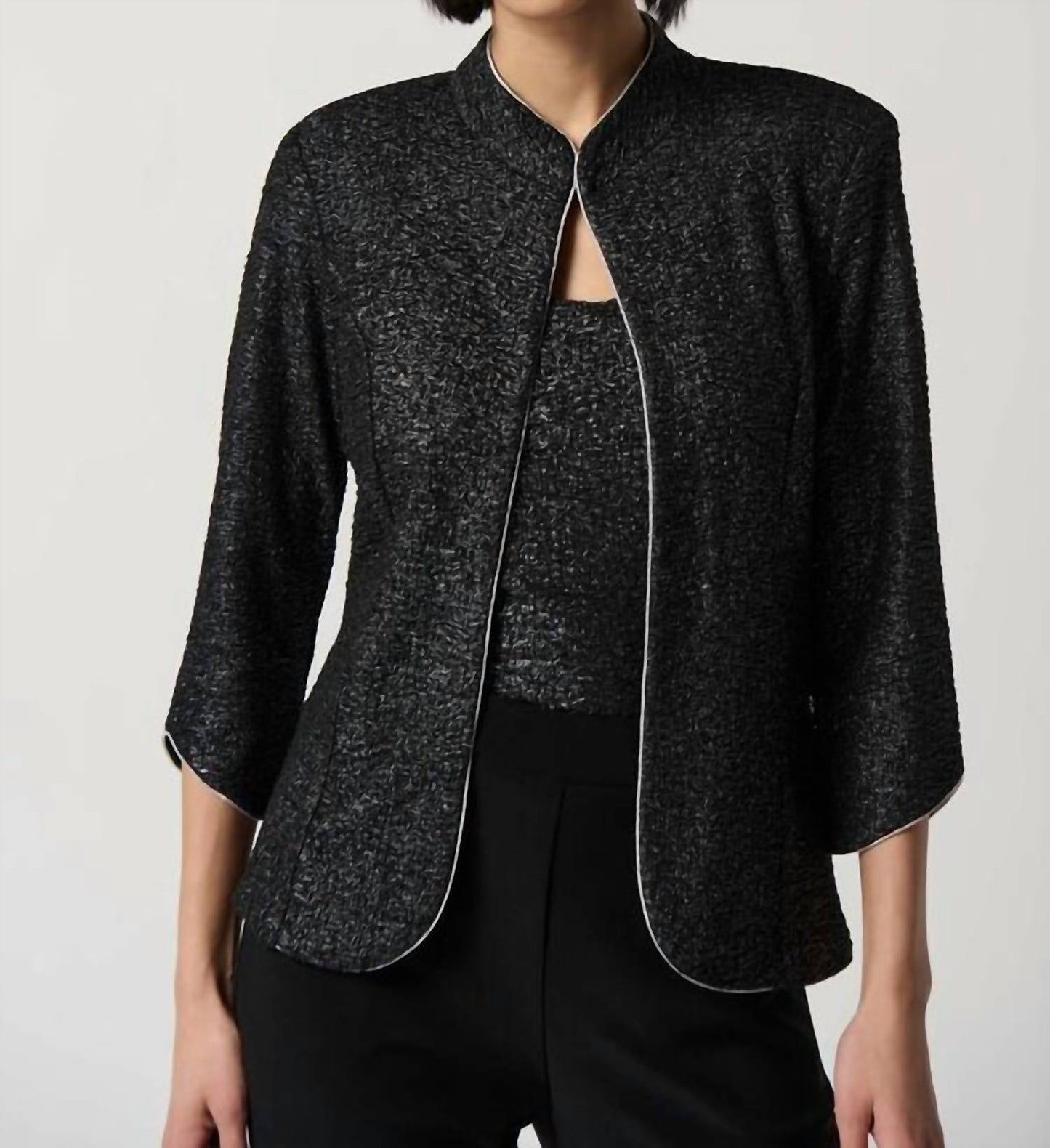 Top color negro y plateado