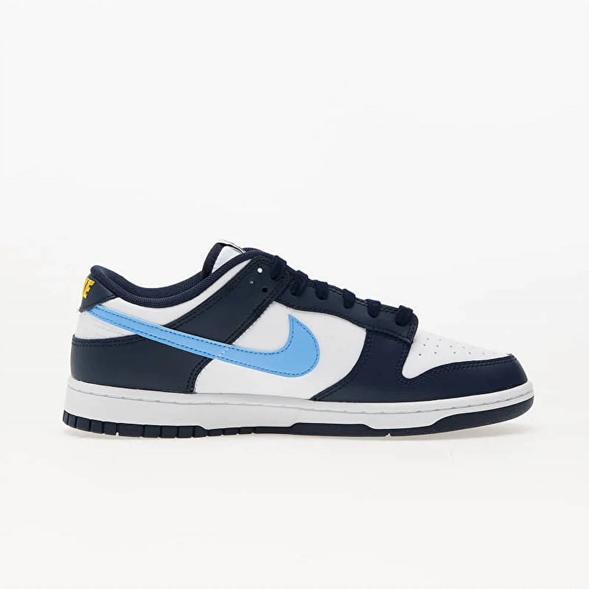 Tenis de hombre color azul y dorado