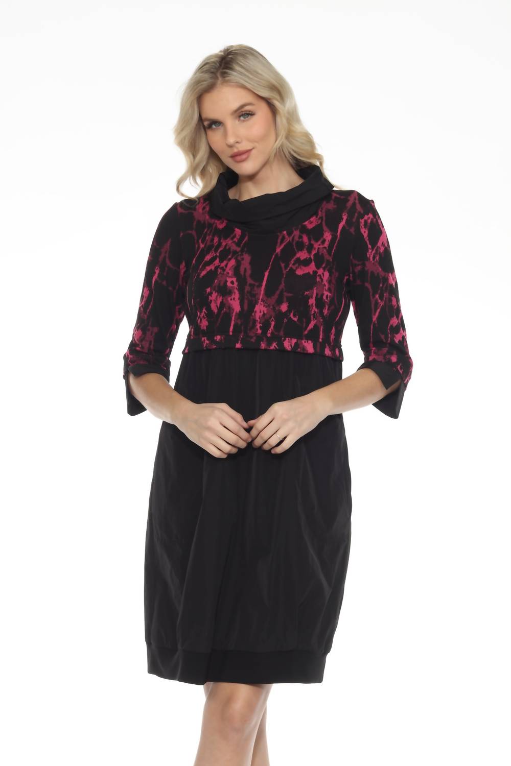 Vestido de mujer color negro y rosado
