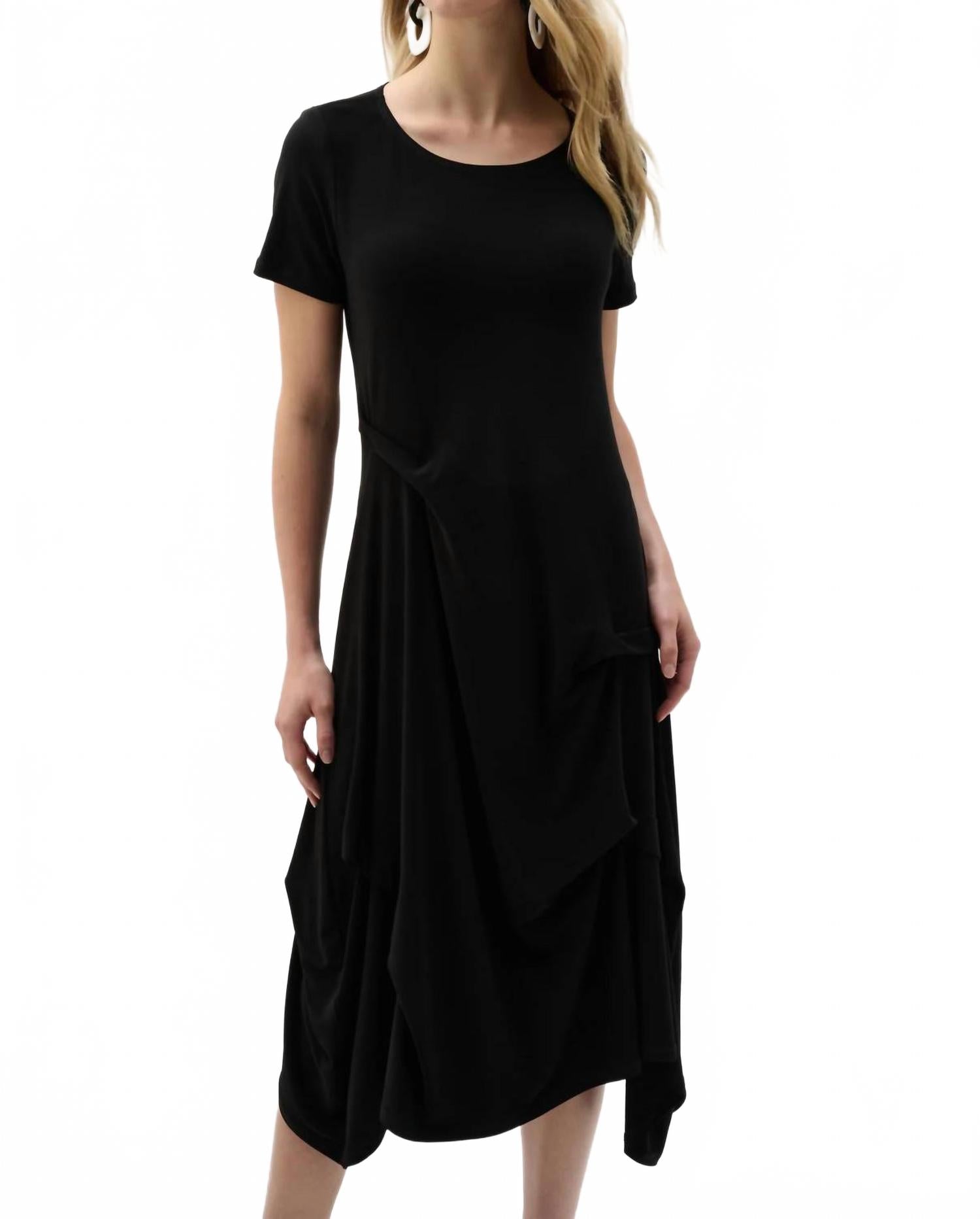 Vestido midi color negro