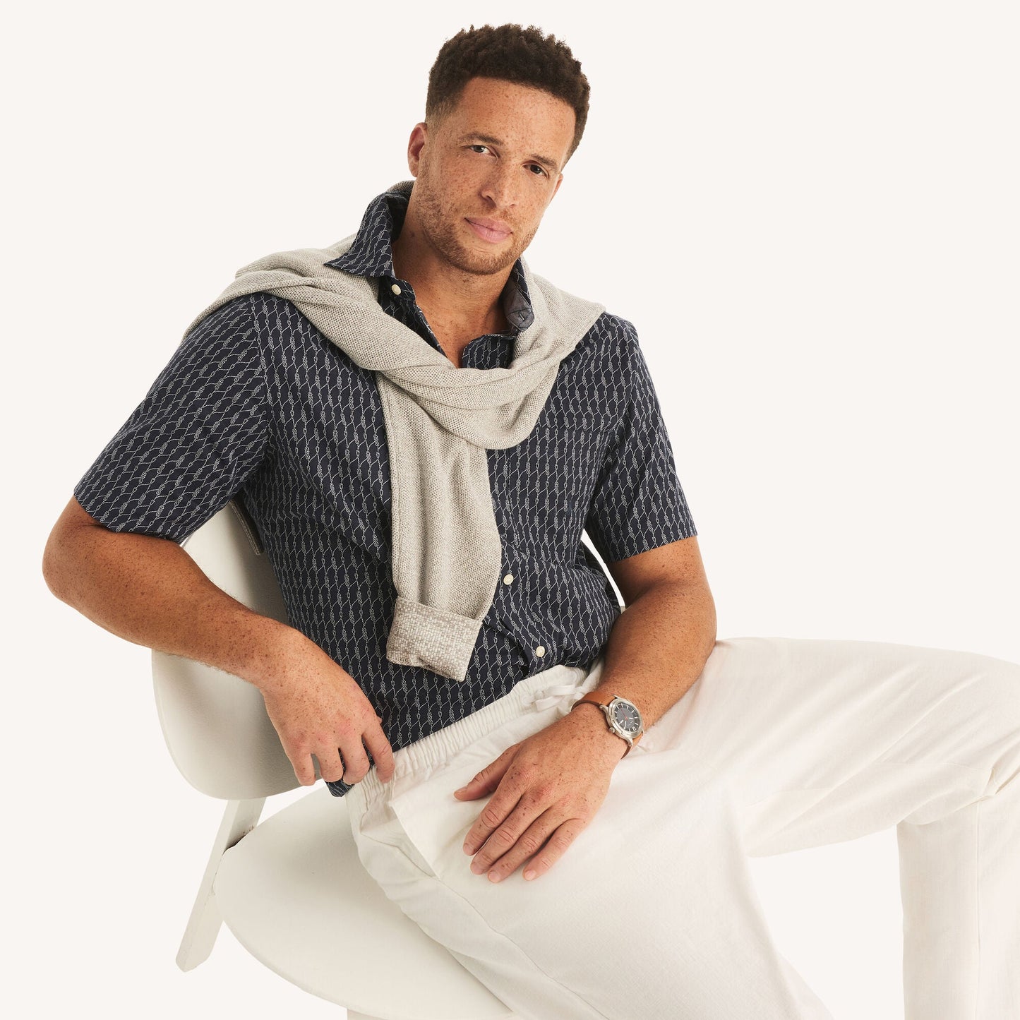 Camisa de hombre de manga corta con estampado