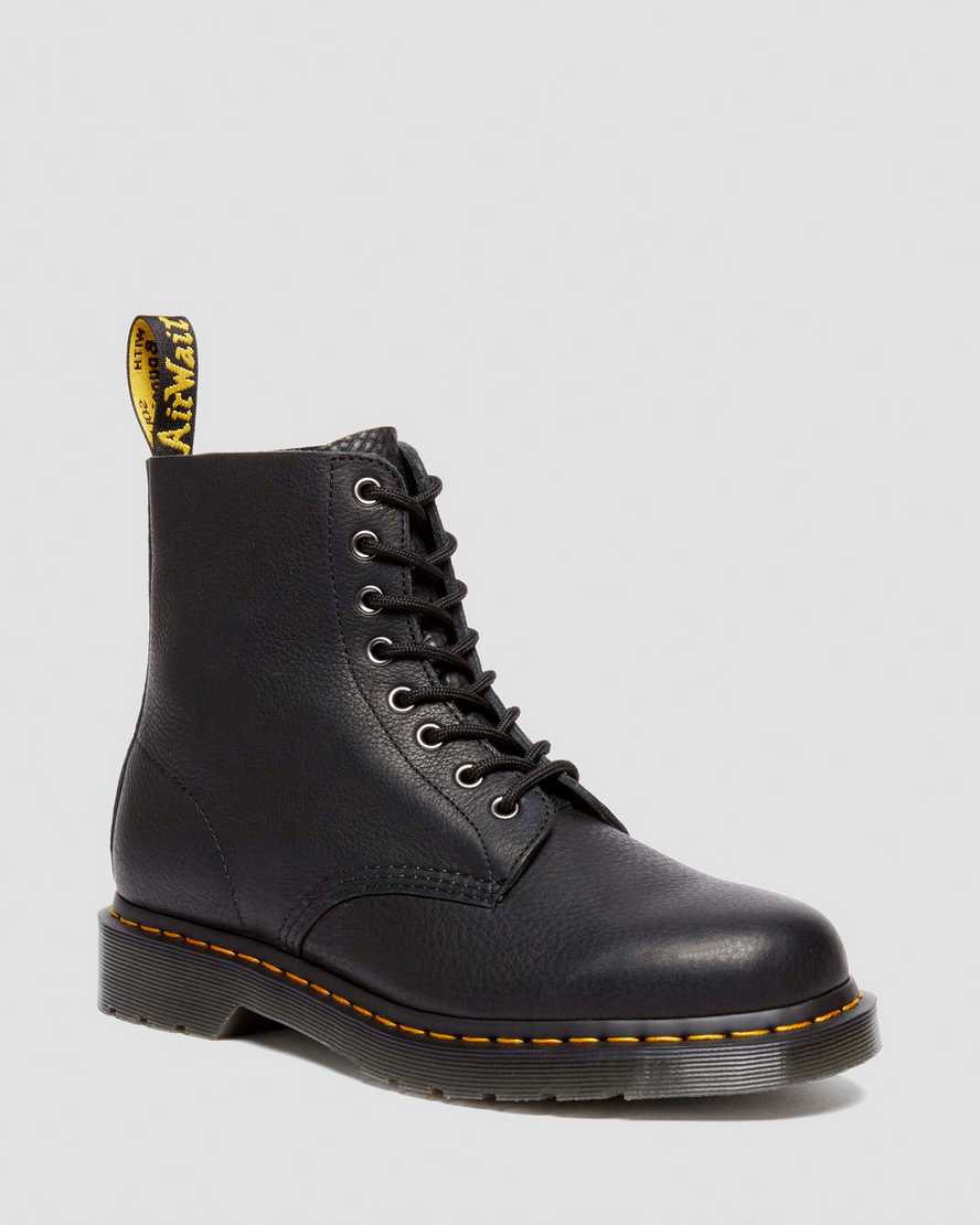 Botas de cuero con cordones