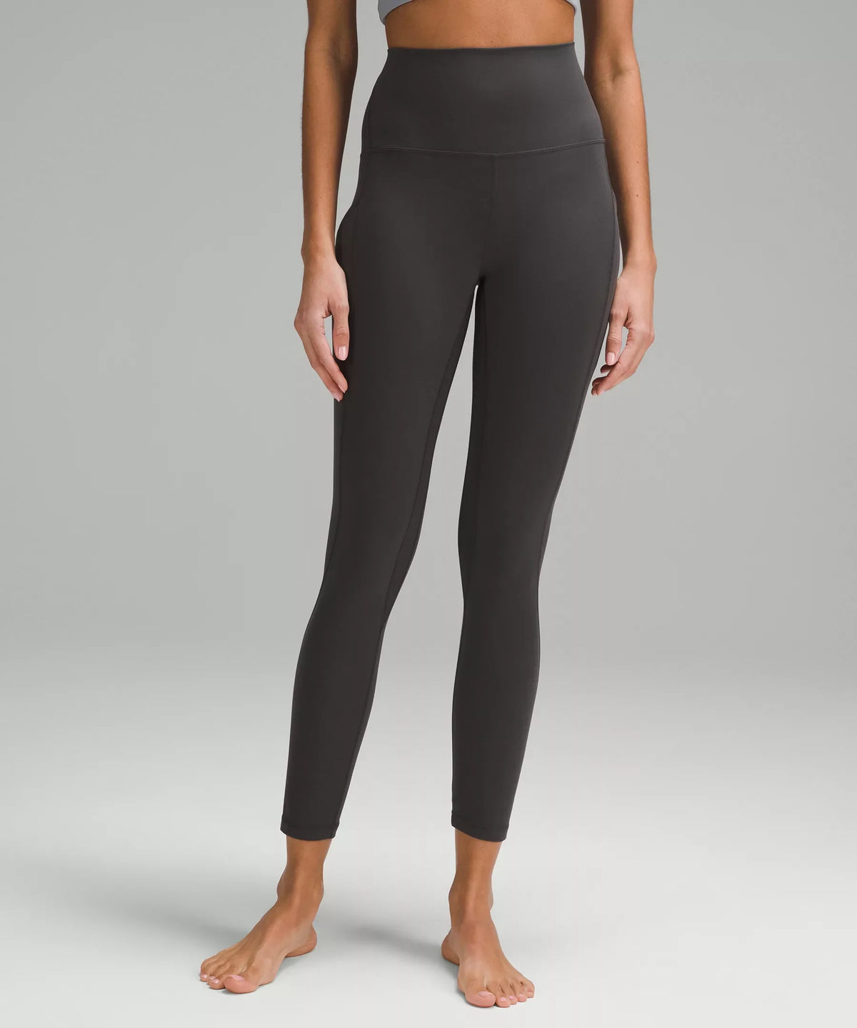 Pantalón de tiro alto