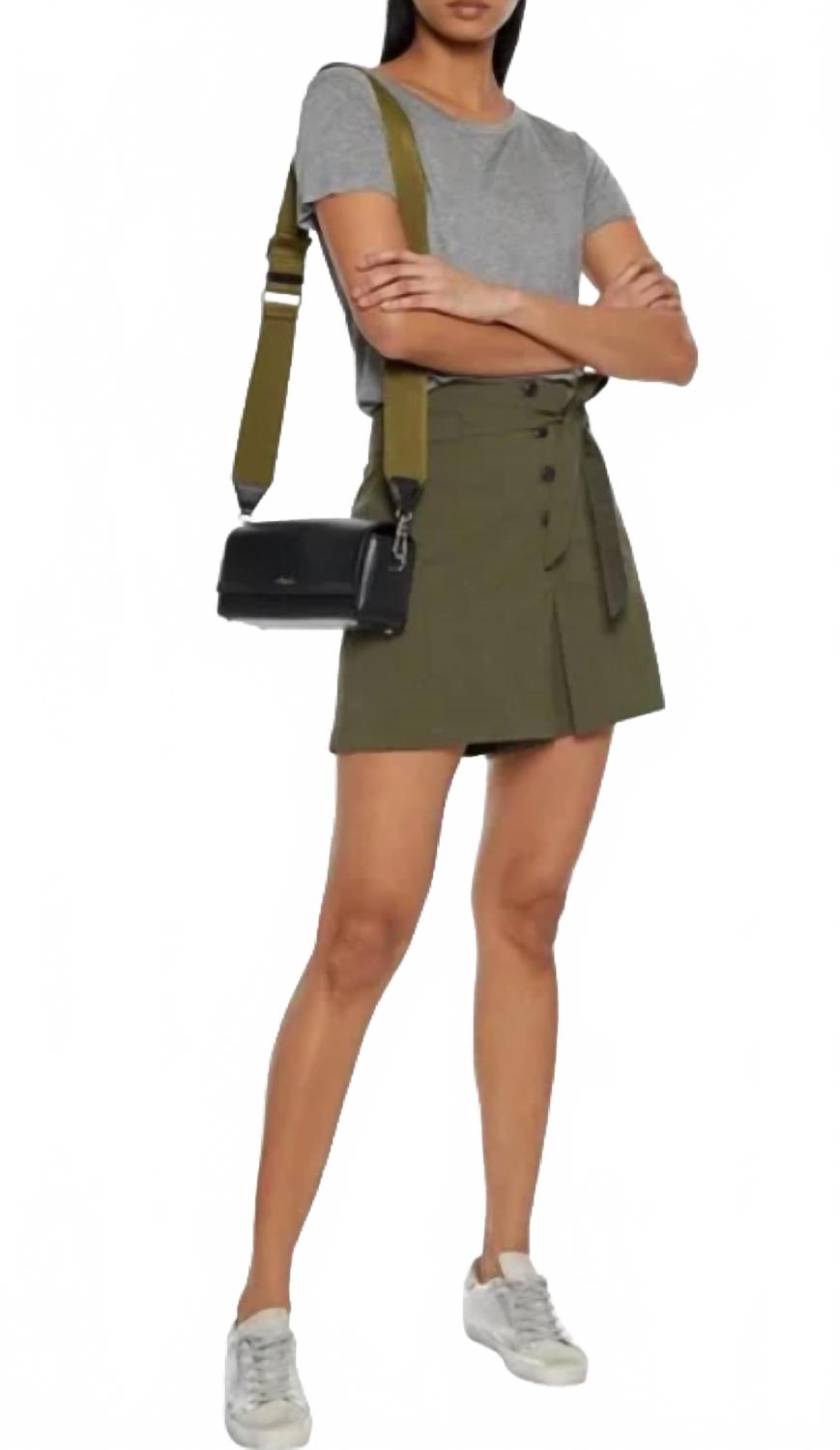 Short color verde