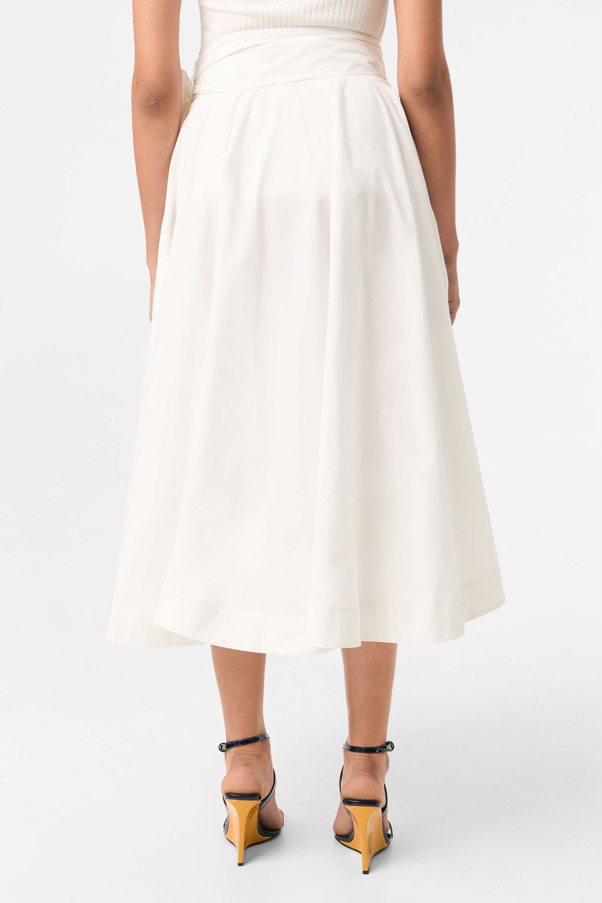 Falda midi