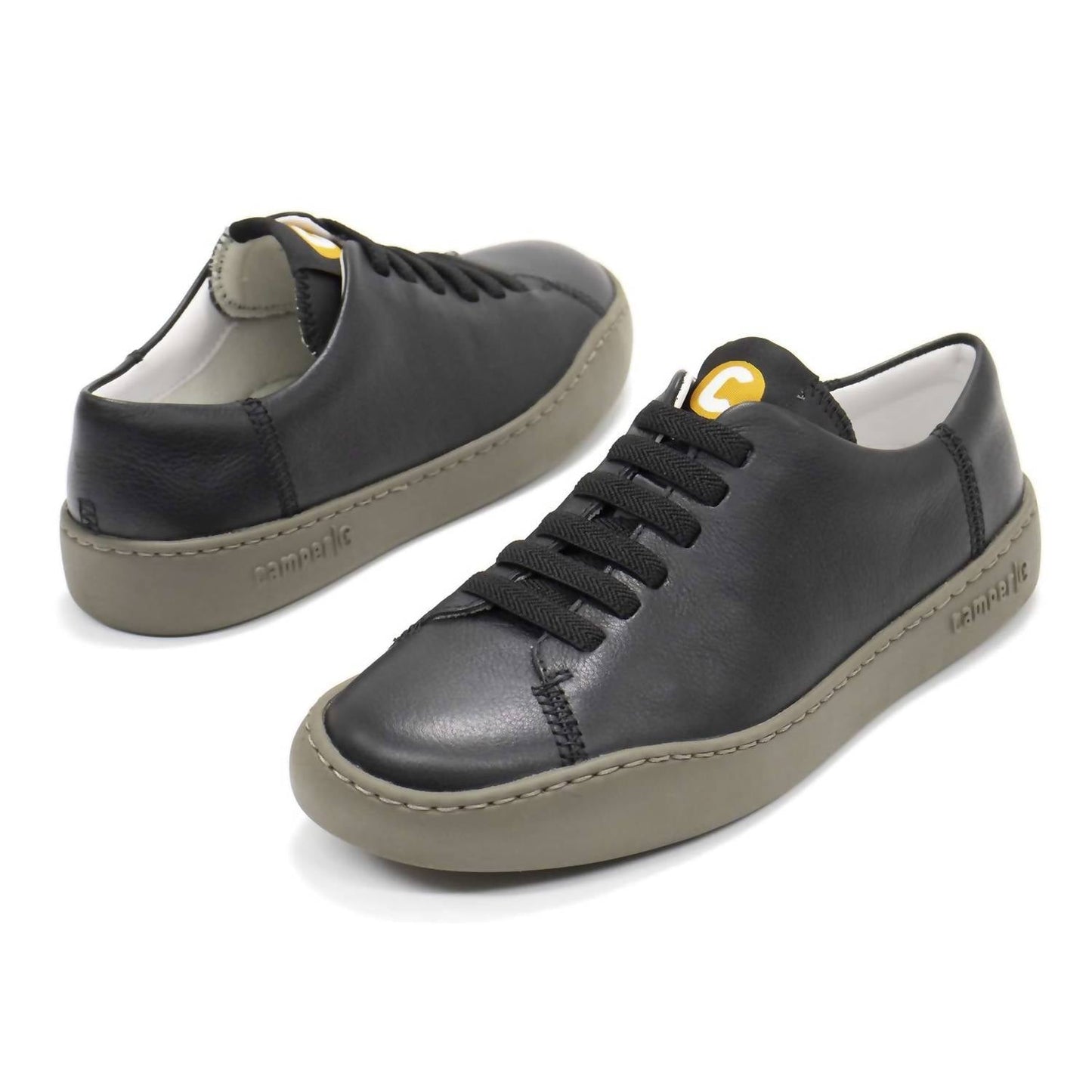 Tenis de mujer color negro