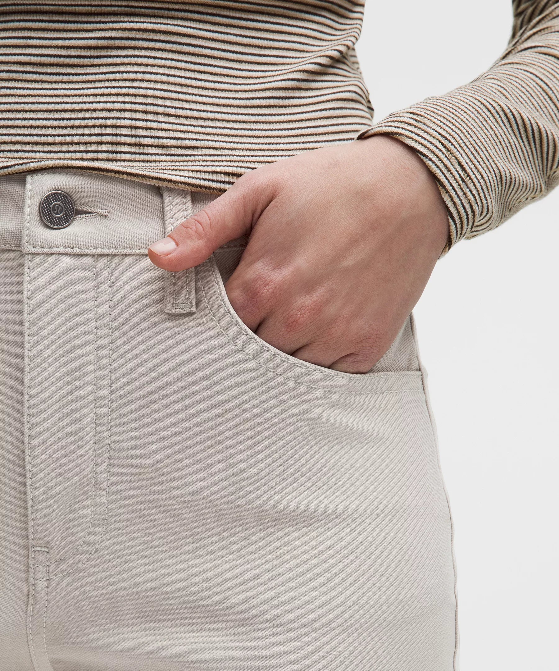 Pantalón de tiro alto
