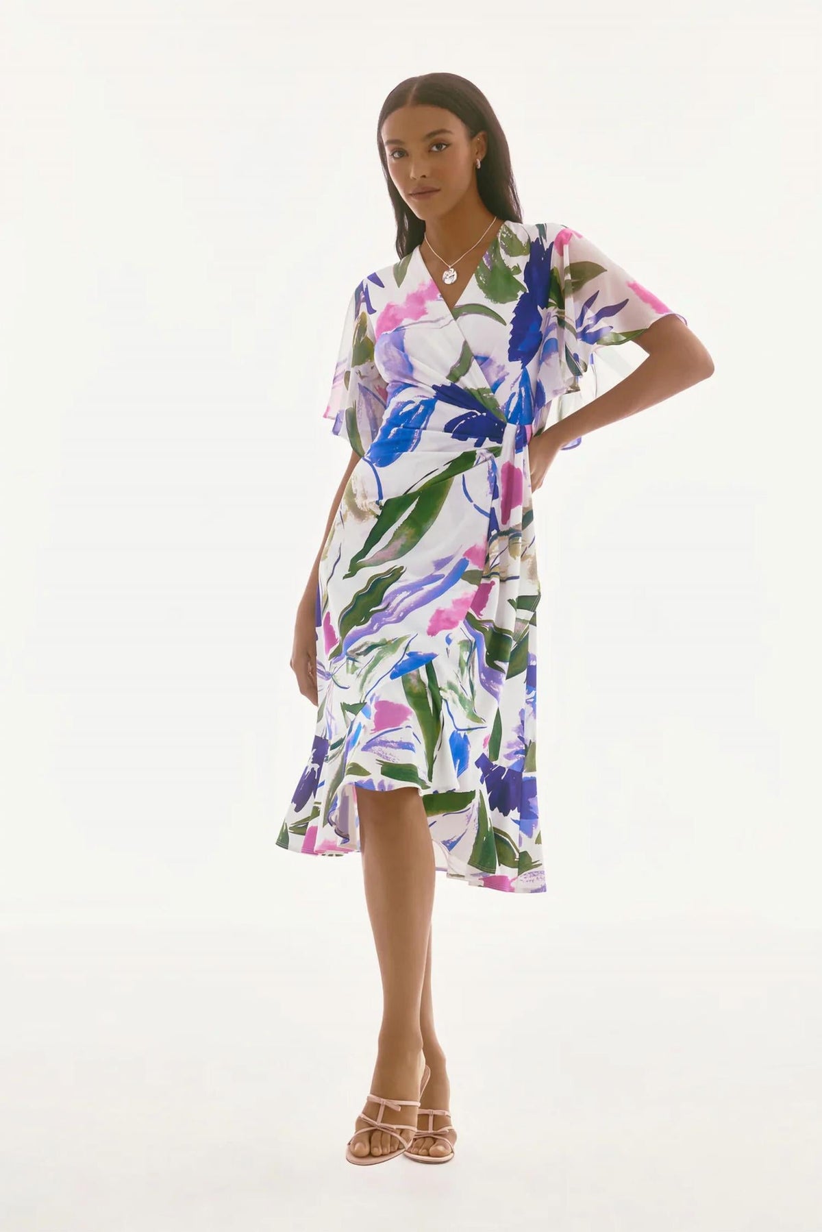 Vestido con estampado floral color blanco