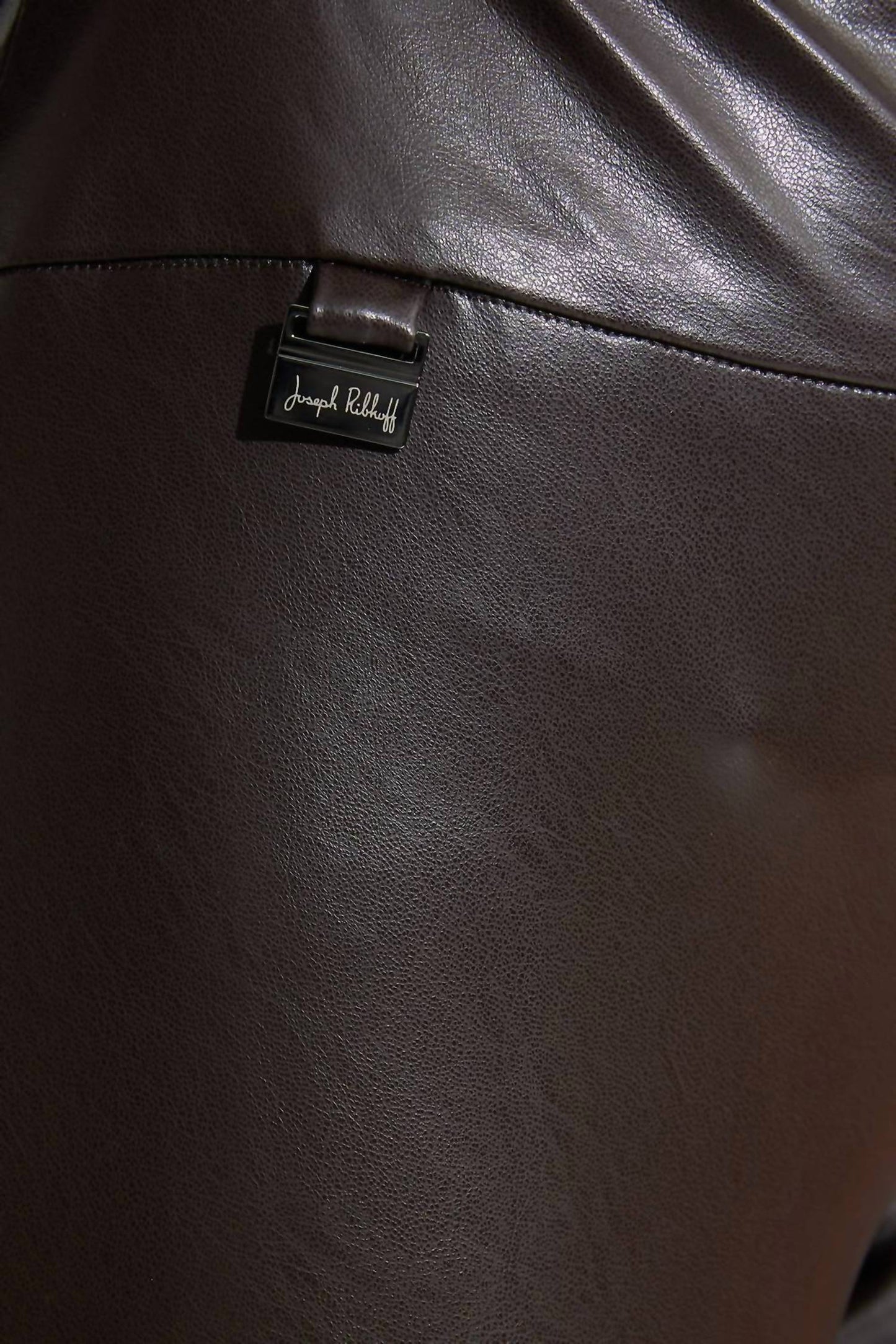 Pantalón de efecto cuero