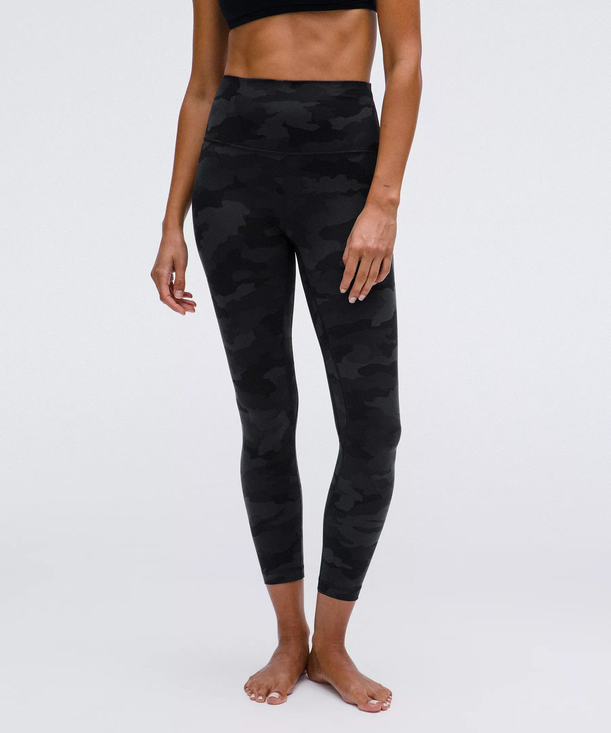 Pantalón de tiro alto