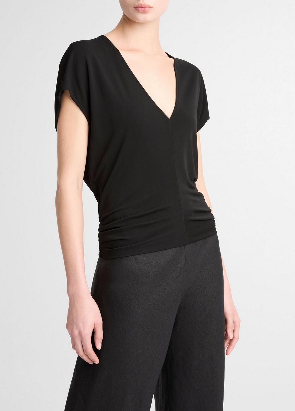 Top con cuello en V