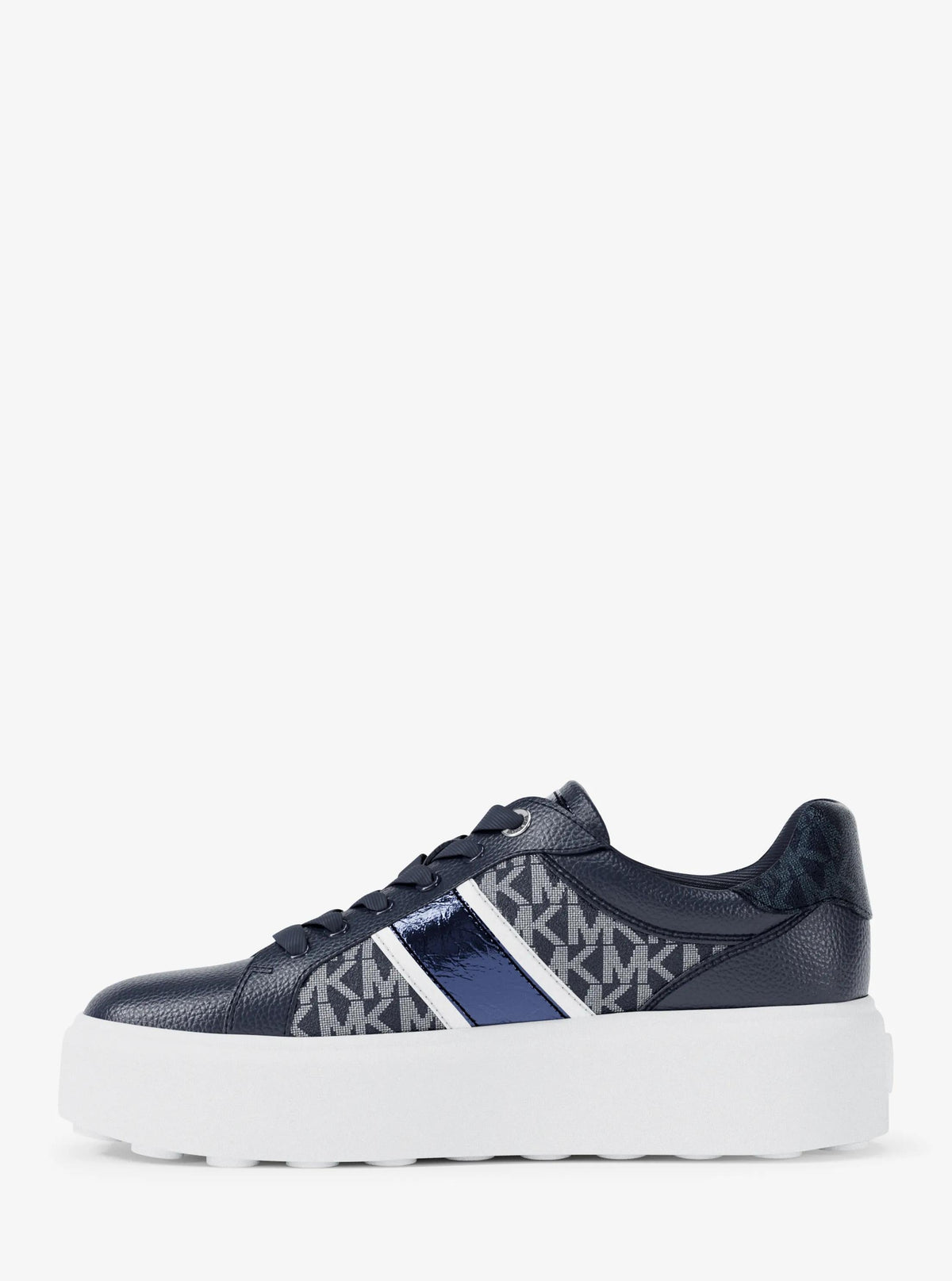 Tenis a rayas con plataforma