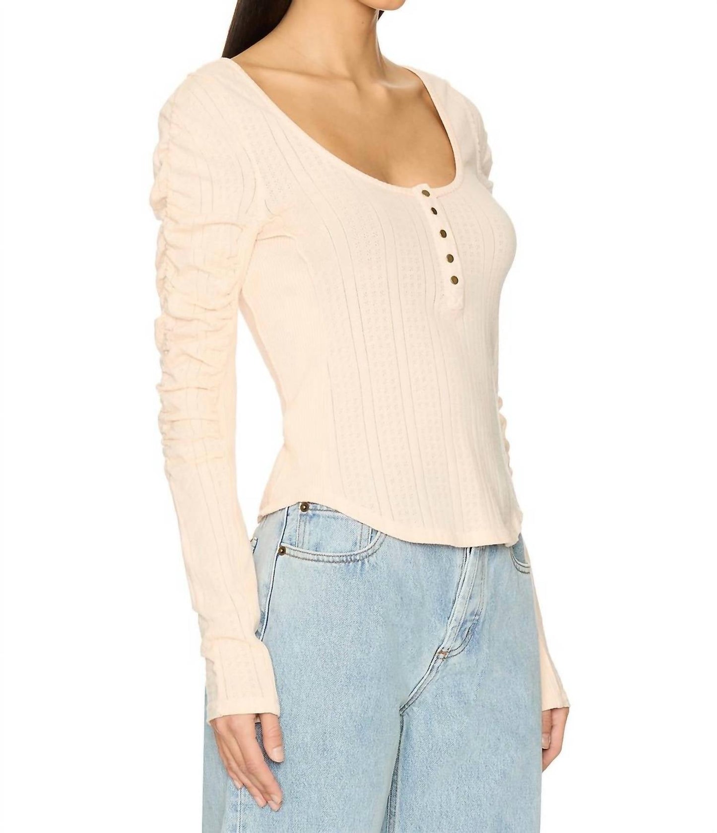 Camiseta con botones