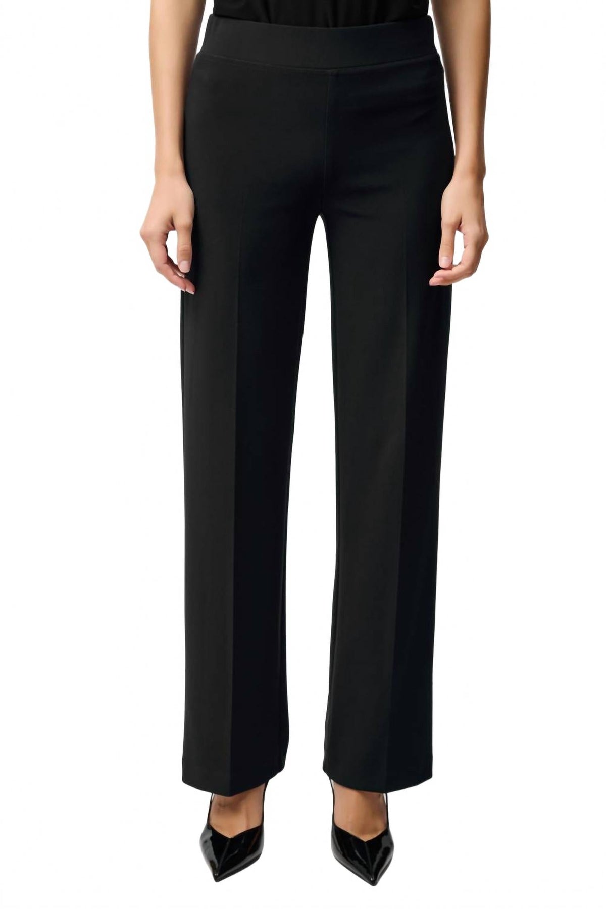 Pantalón de pierna ancha color negro