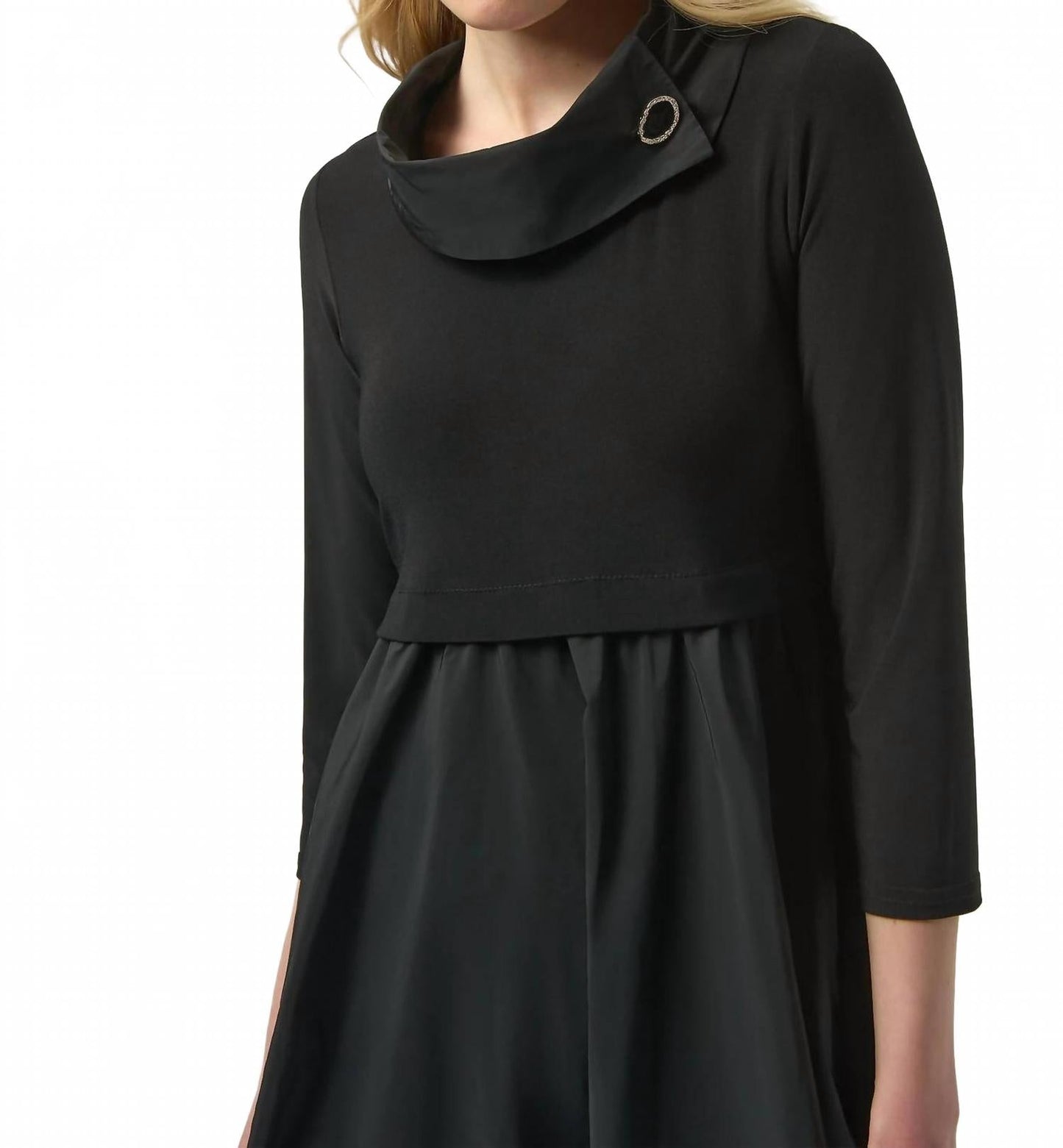Vestido midi color negro