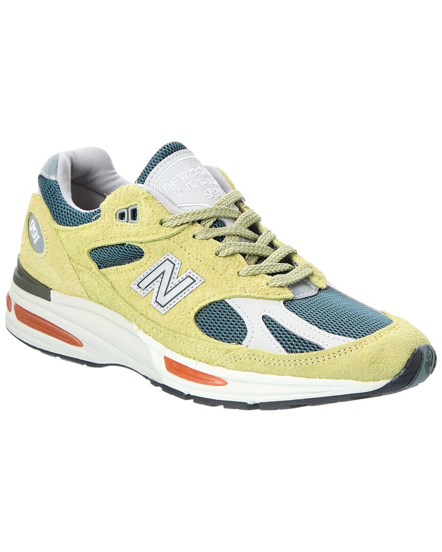 Tenis de gamuza