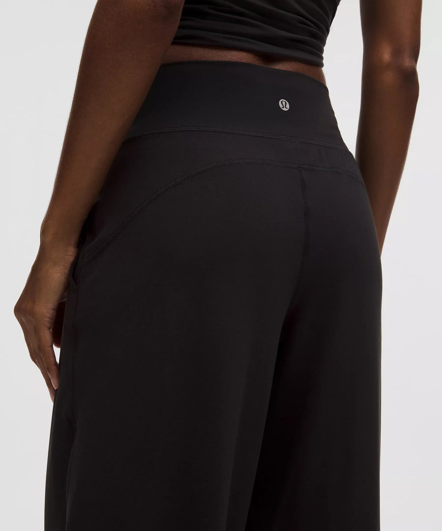 Pantalón de pierna ancha de tiro alto