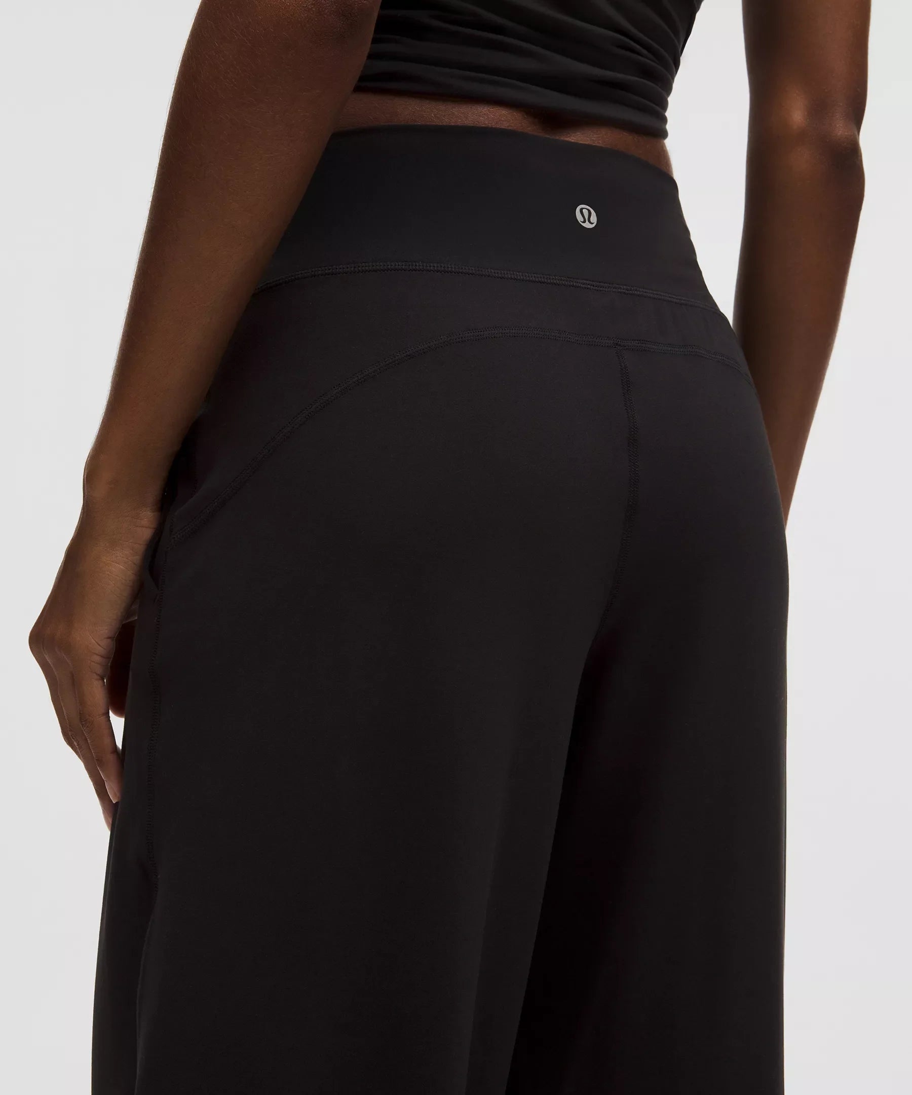 Pantalón de pierna ancha de tiro alto