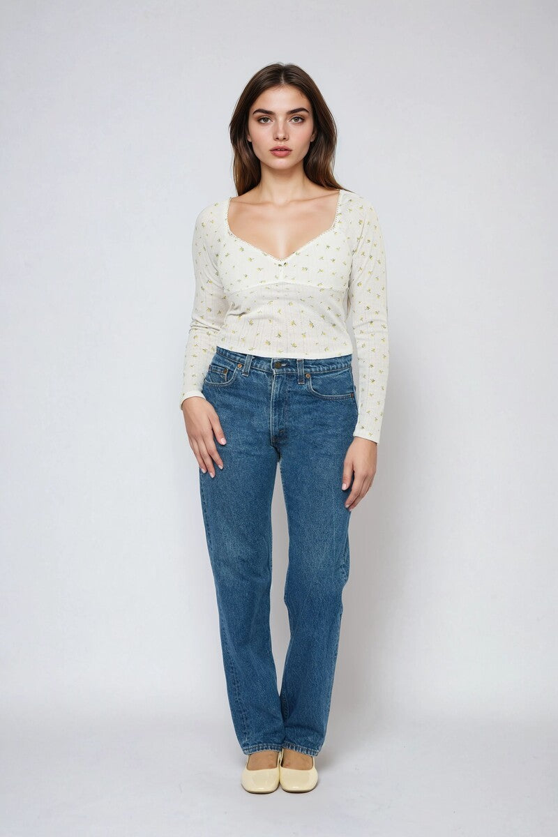 Top de manga larga con estampado floral con tejido calado