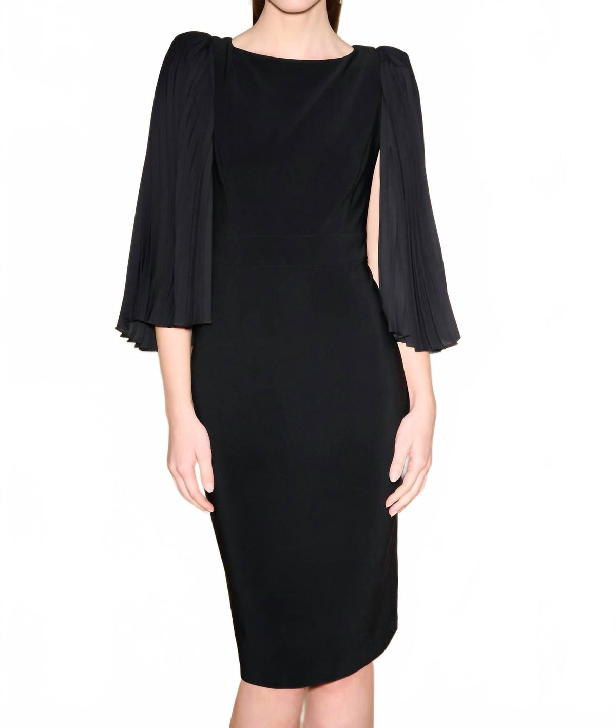 Vestido con pliegues color negro