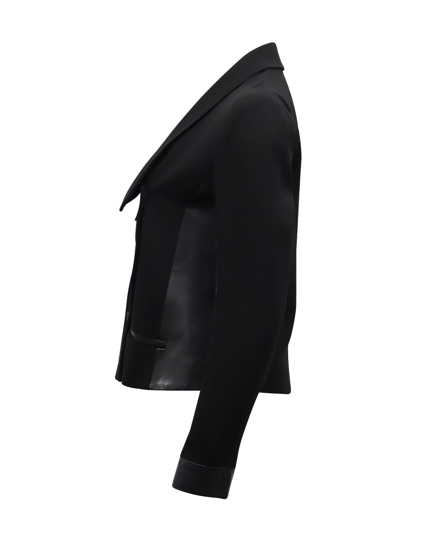 Blazer de cuero color negro
