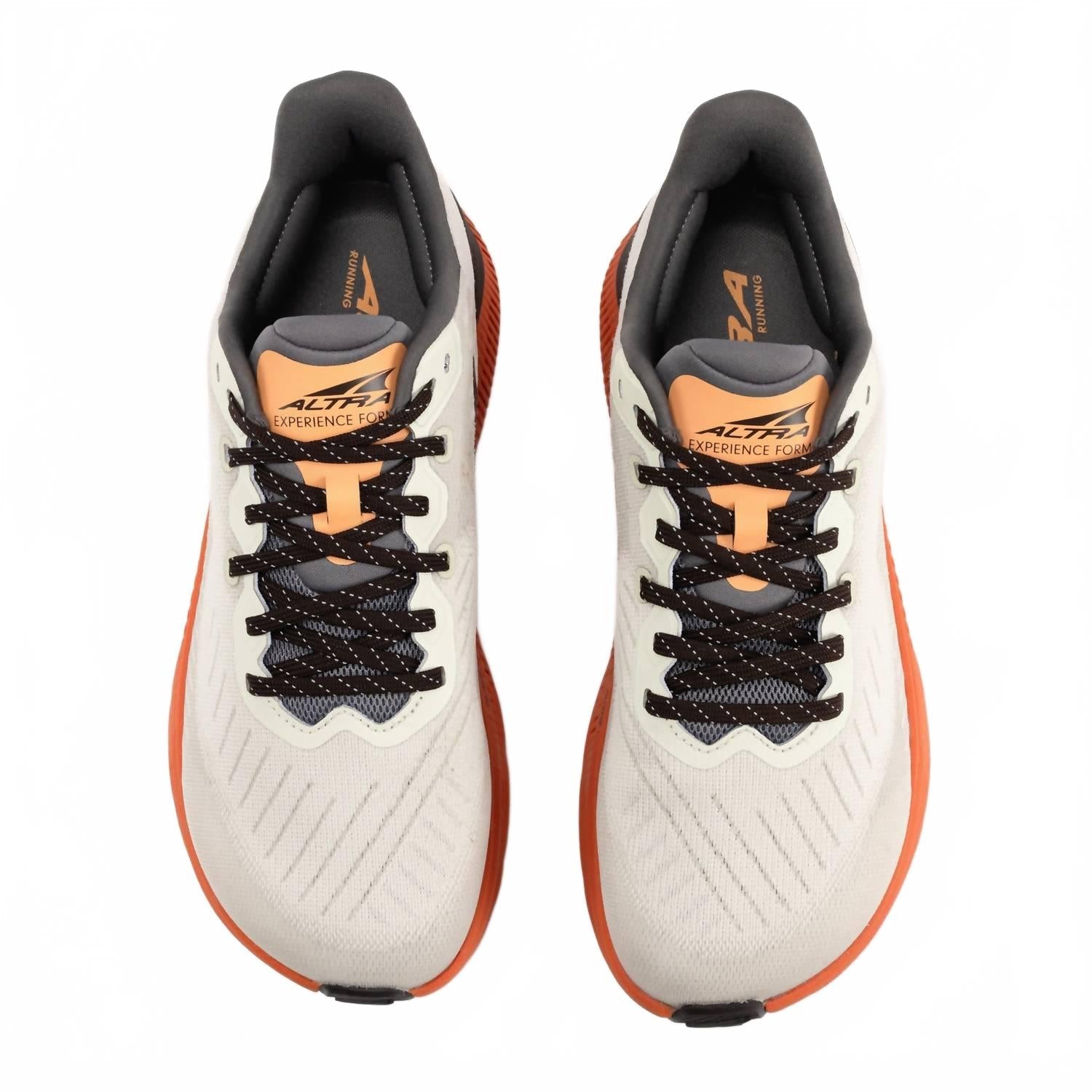 Zapatos de hombre color gris y naranja