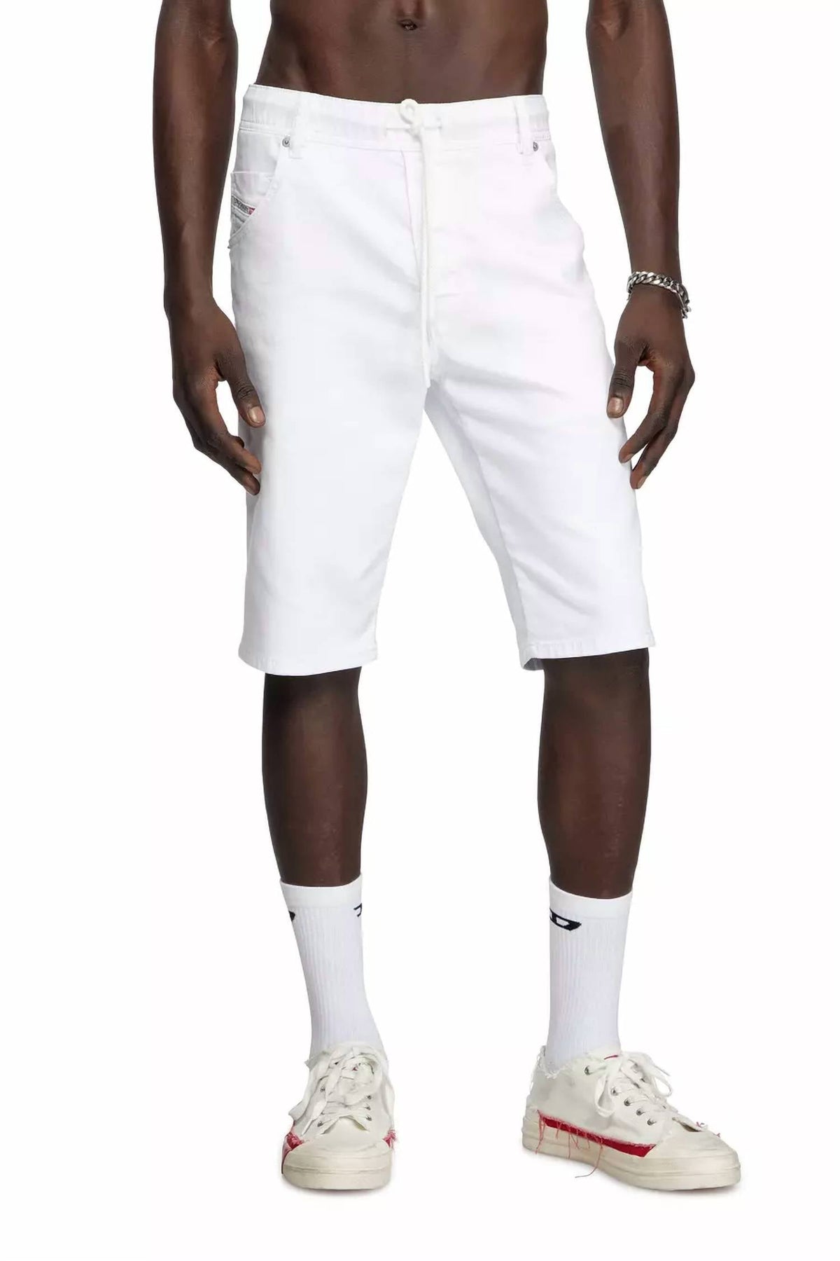 Pantalón de hombre de mezclilla color blanco