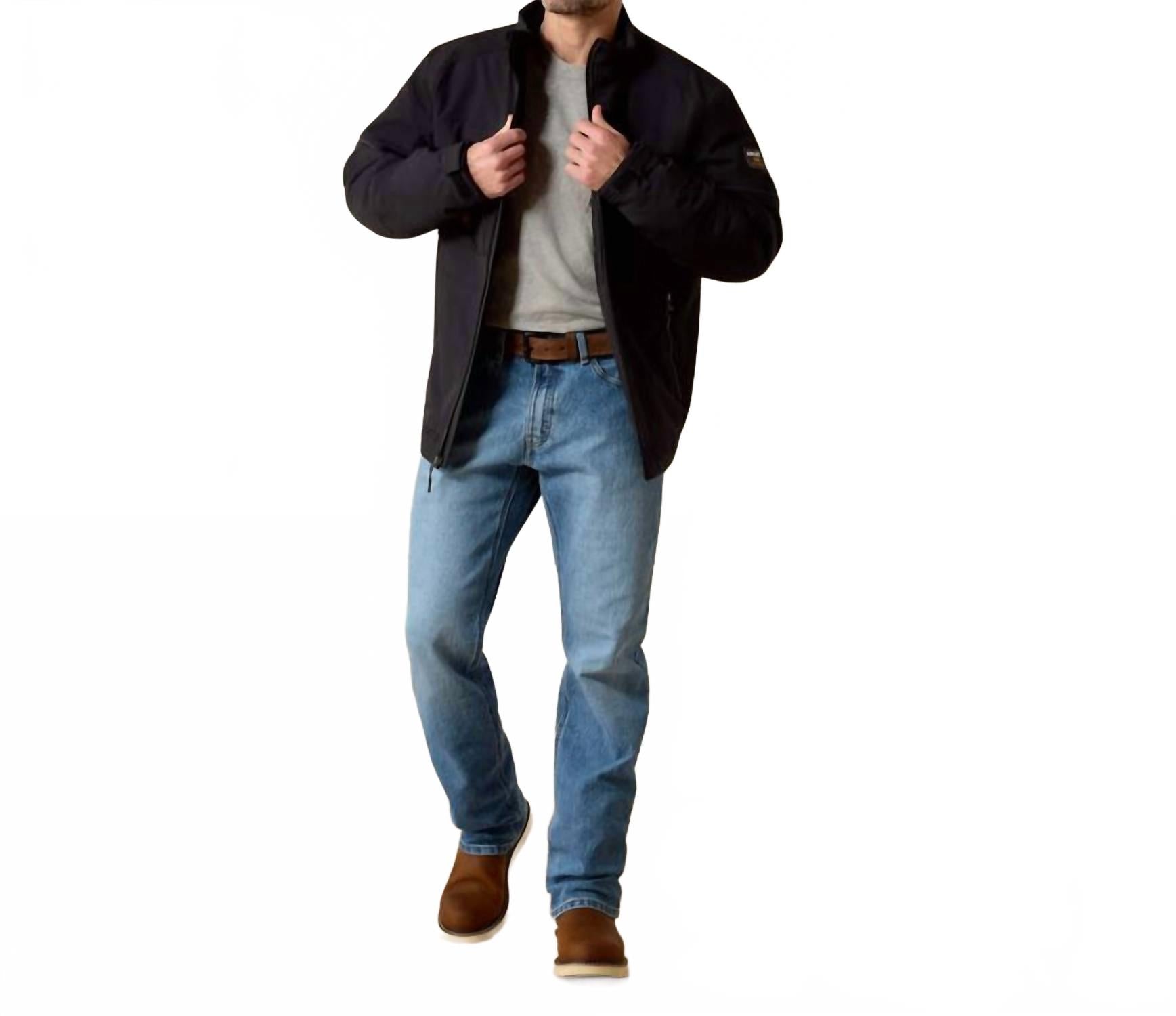 Chaqueta color negro