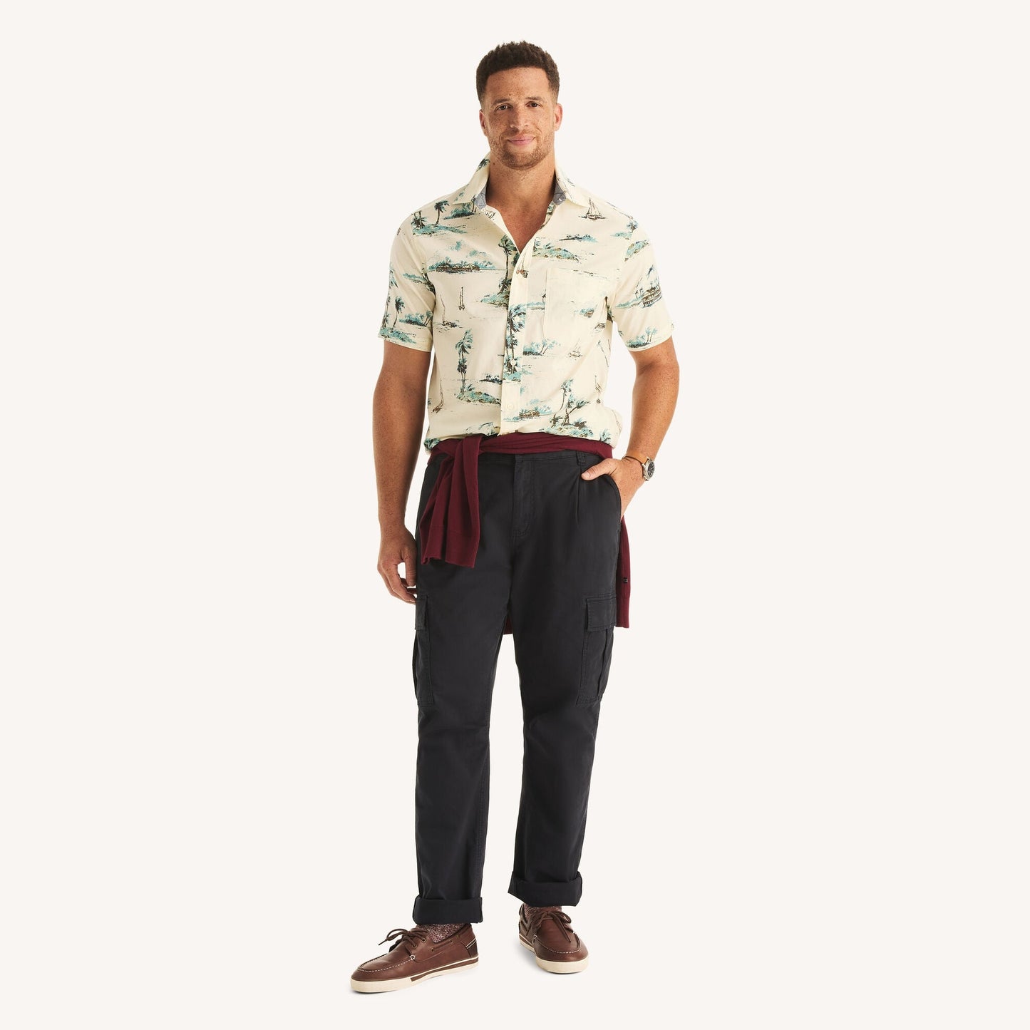 Camisa de hombre de manga corta con estampado