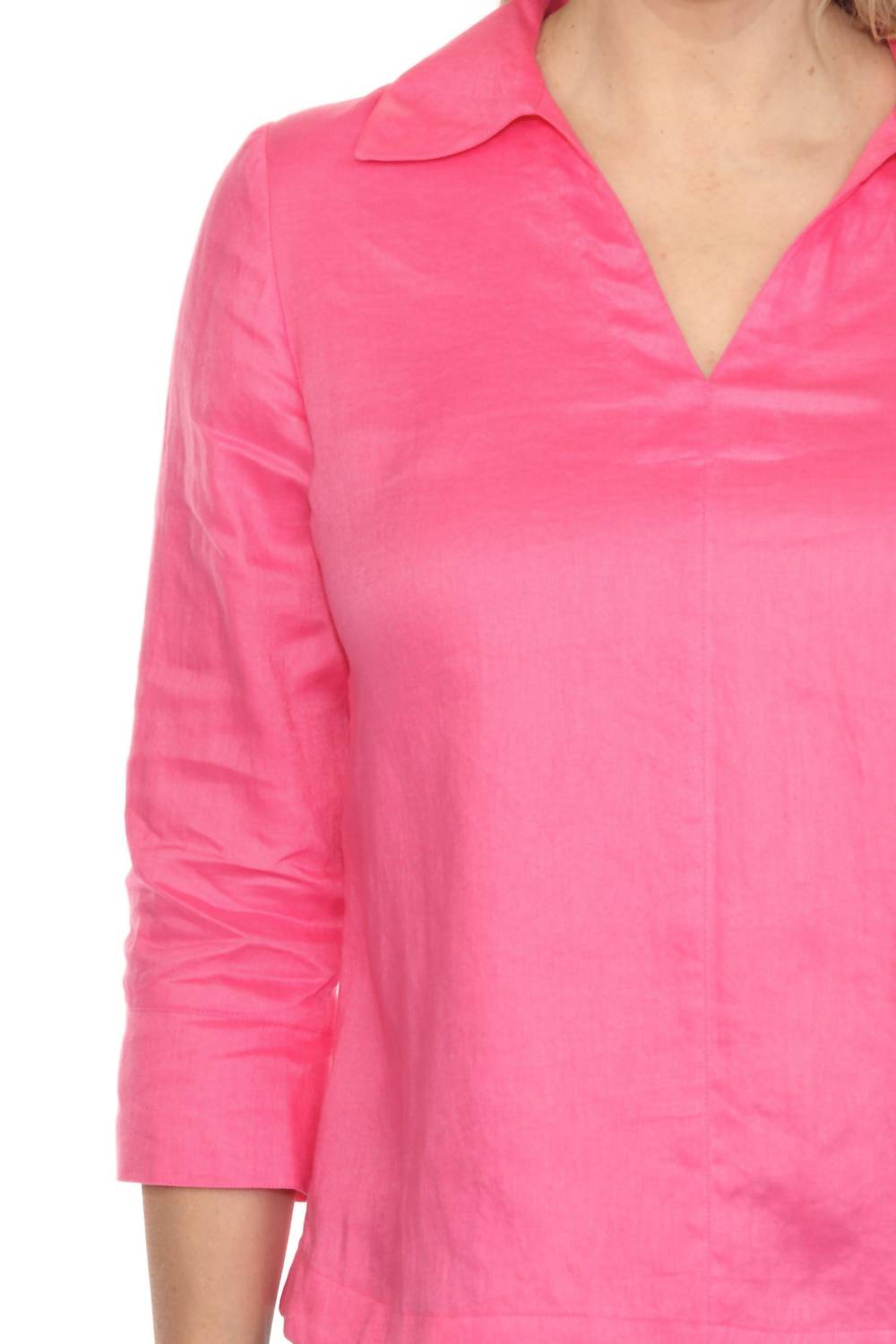 Top de lino con cuello en V